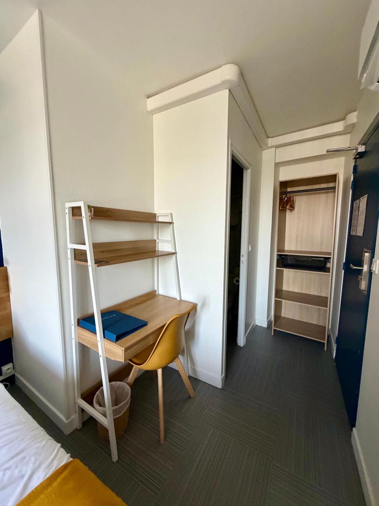 Chambre Lits Jumeaux avec Douche