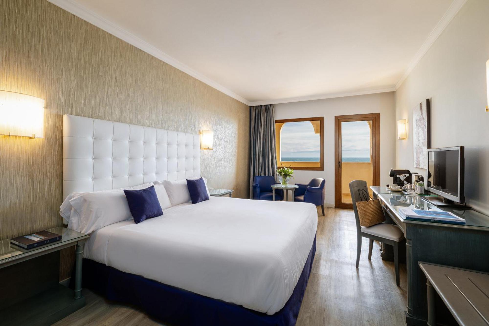 Alojamiento Doble Premium con vistas al mar
