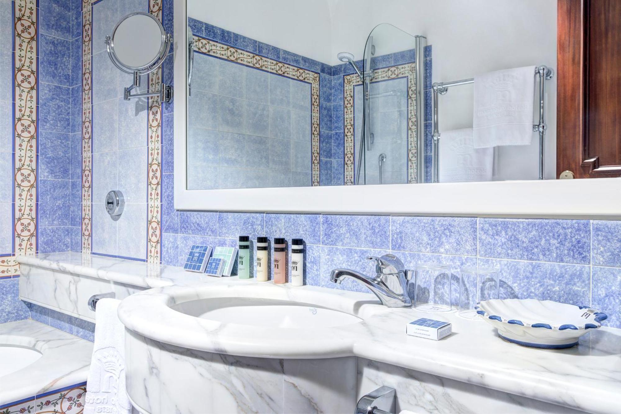 Premium Doppel-/Zweibettzimmer mit Meerblick