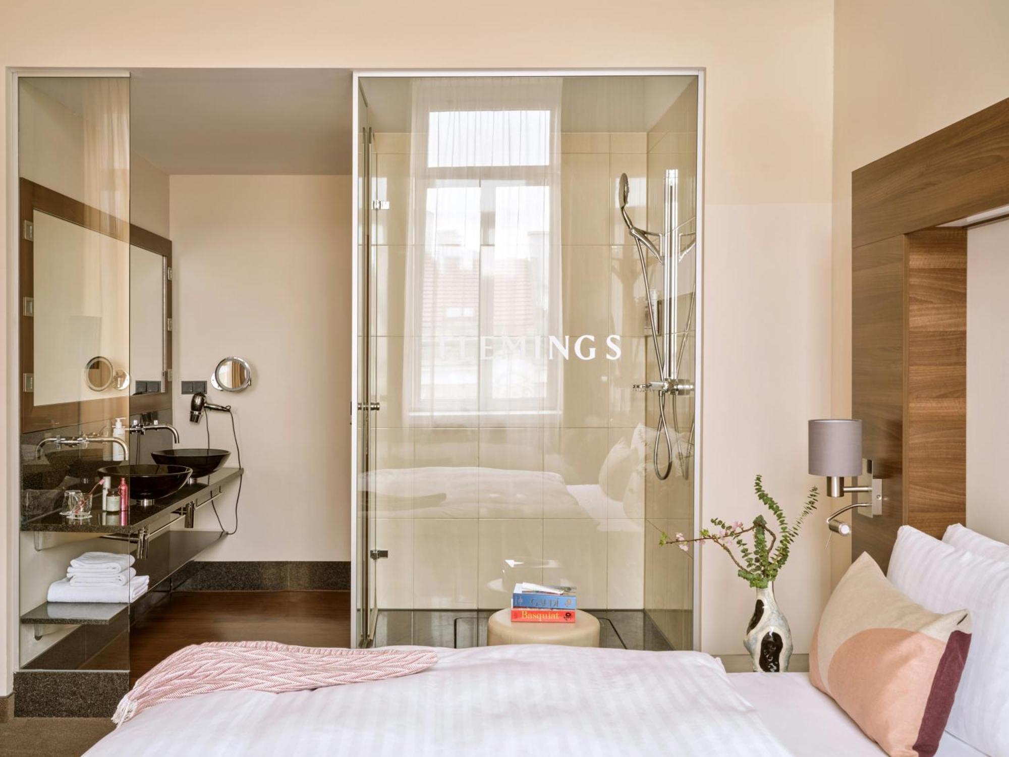 Superior Plus Kamer met Queensize Bed