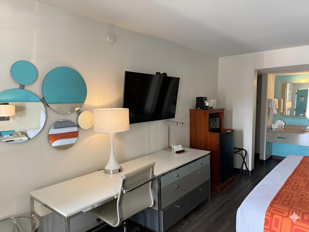 Double Room Two Double Beds Non-Smoking