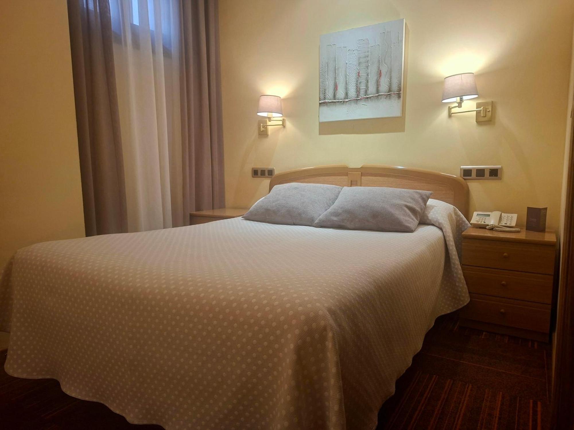 Small Double or Twin Room