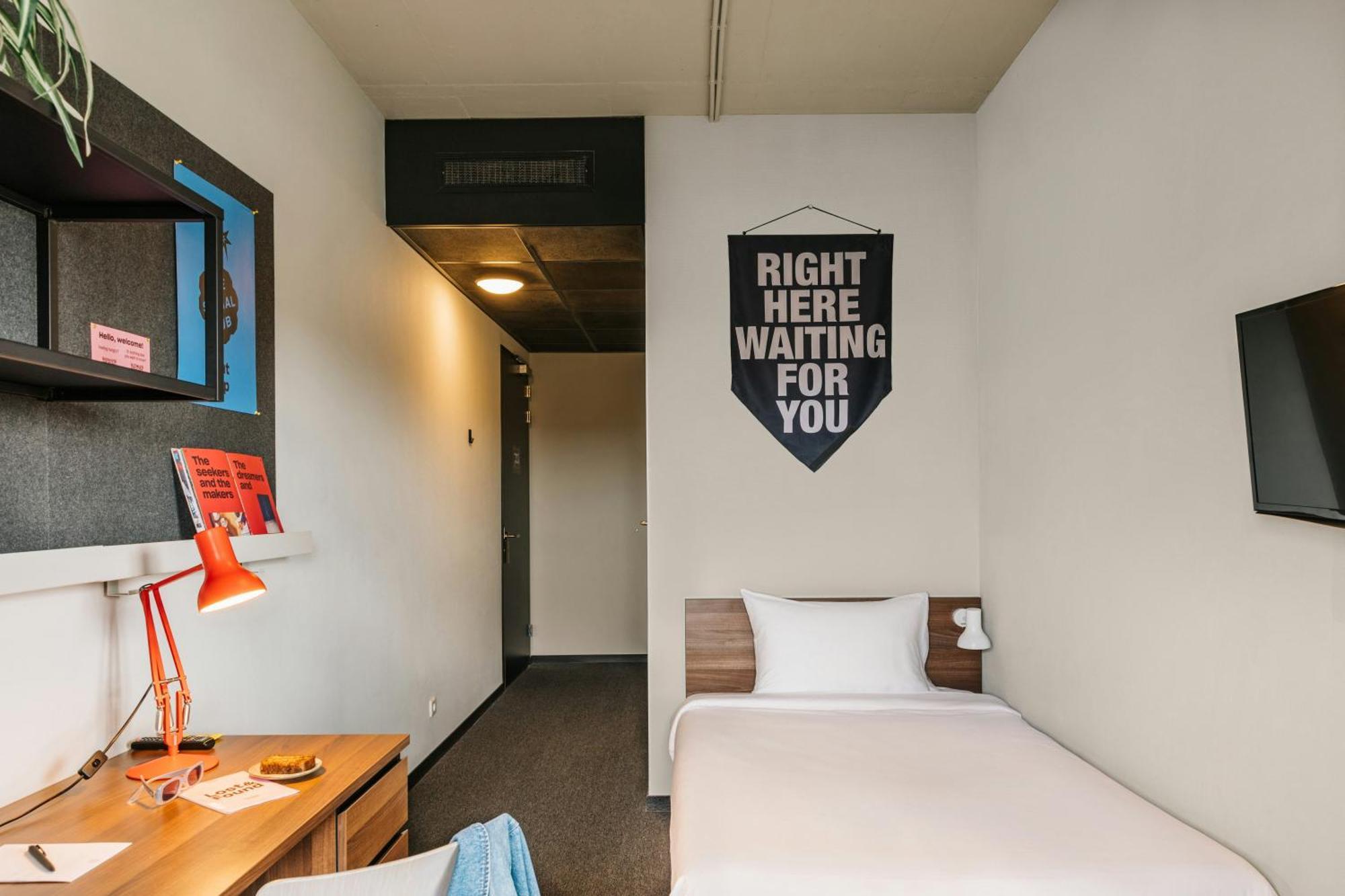 Executive Single Room,1758586574:JPEG