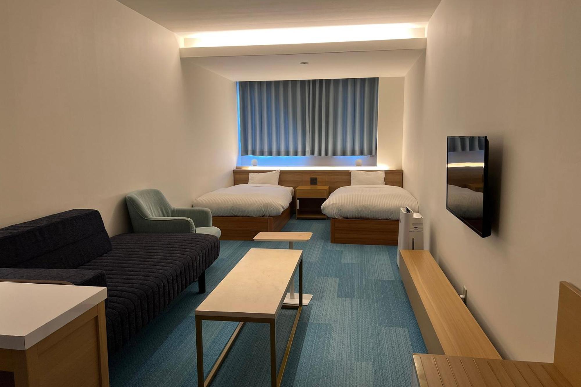 Standard Twin Room(No View) - Shared Bathroom - Non-Smoking