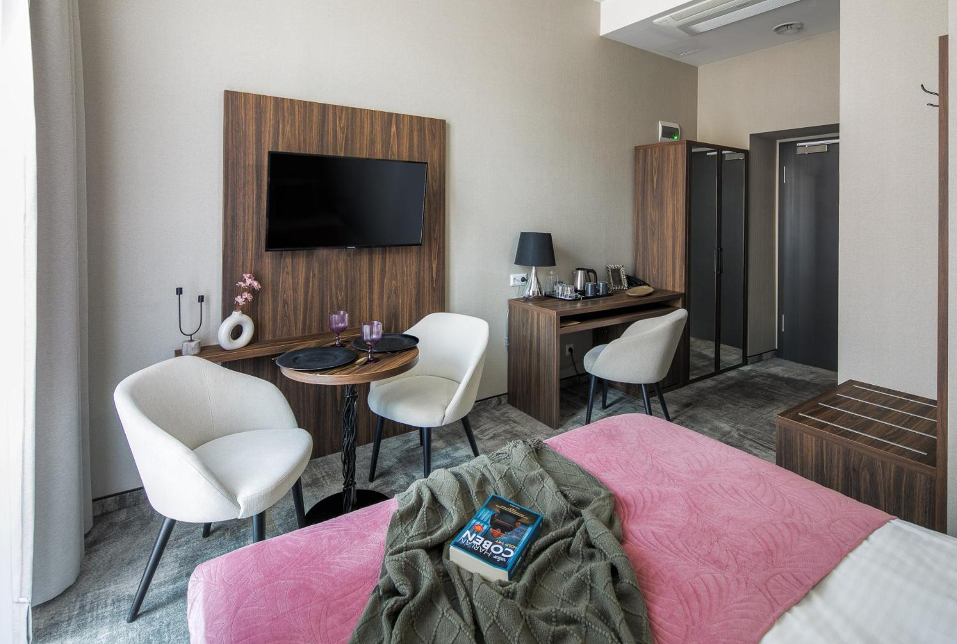 Superior Triple Room