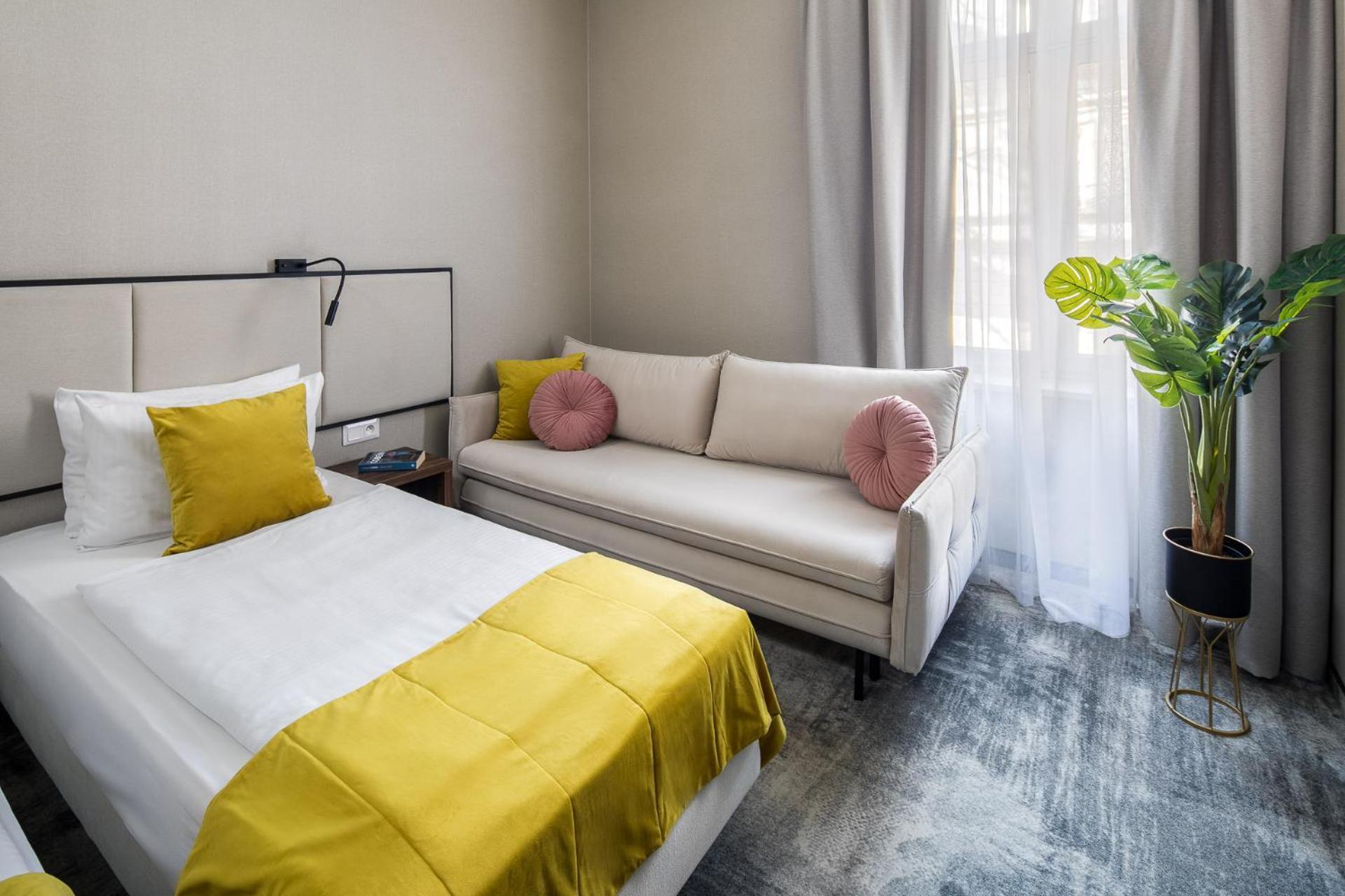 Premium Quadruple Room