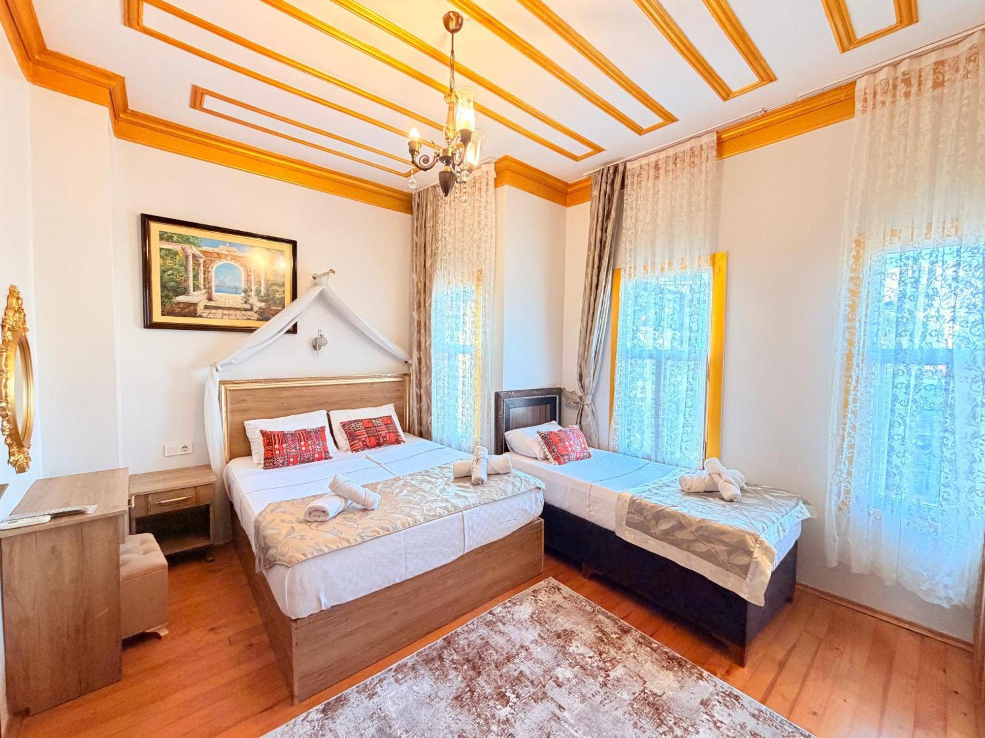 Deluxe Triple Room,1758810419:JPEG