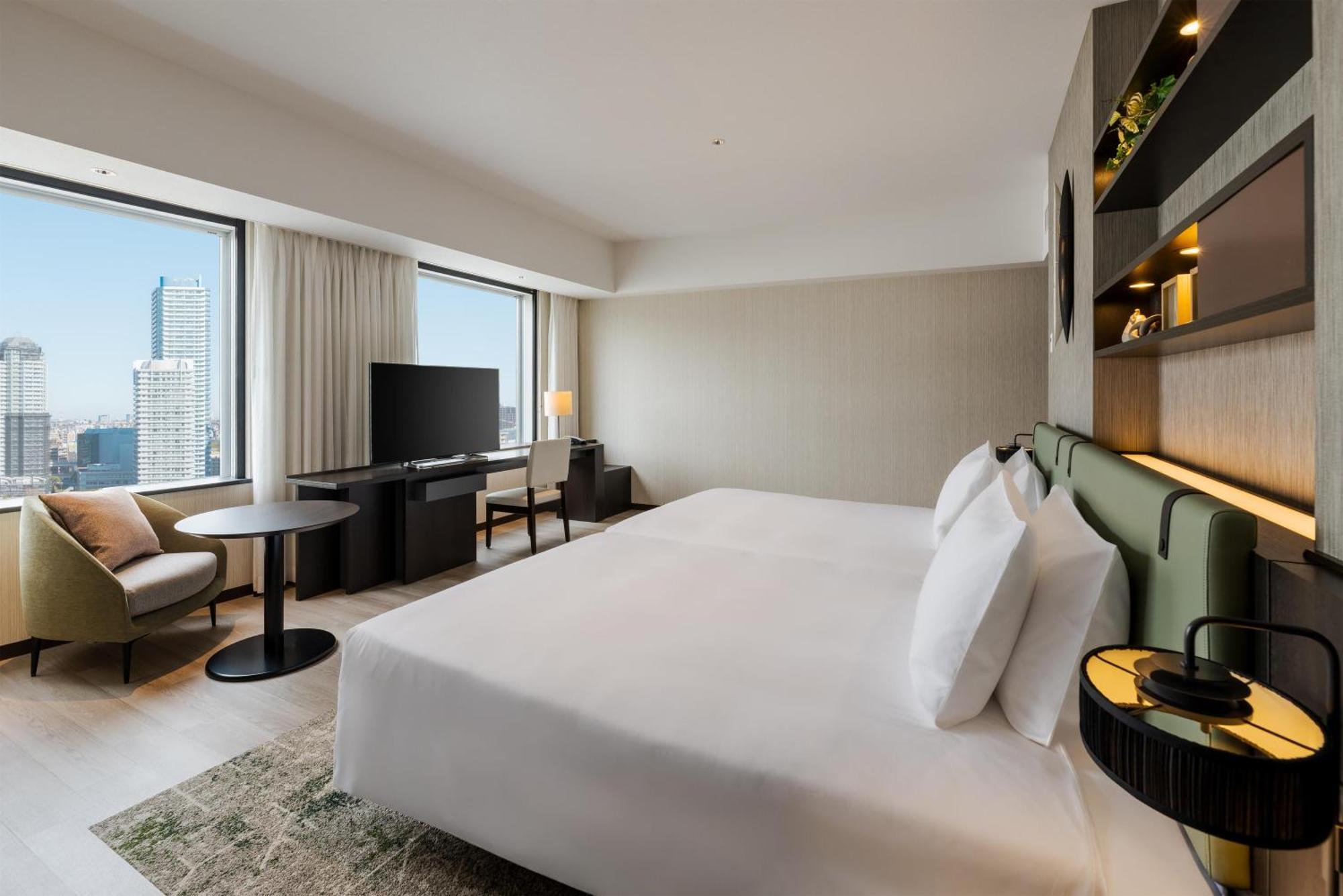 Premium Twin Room City View