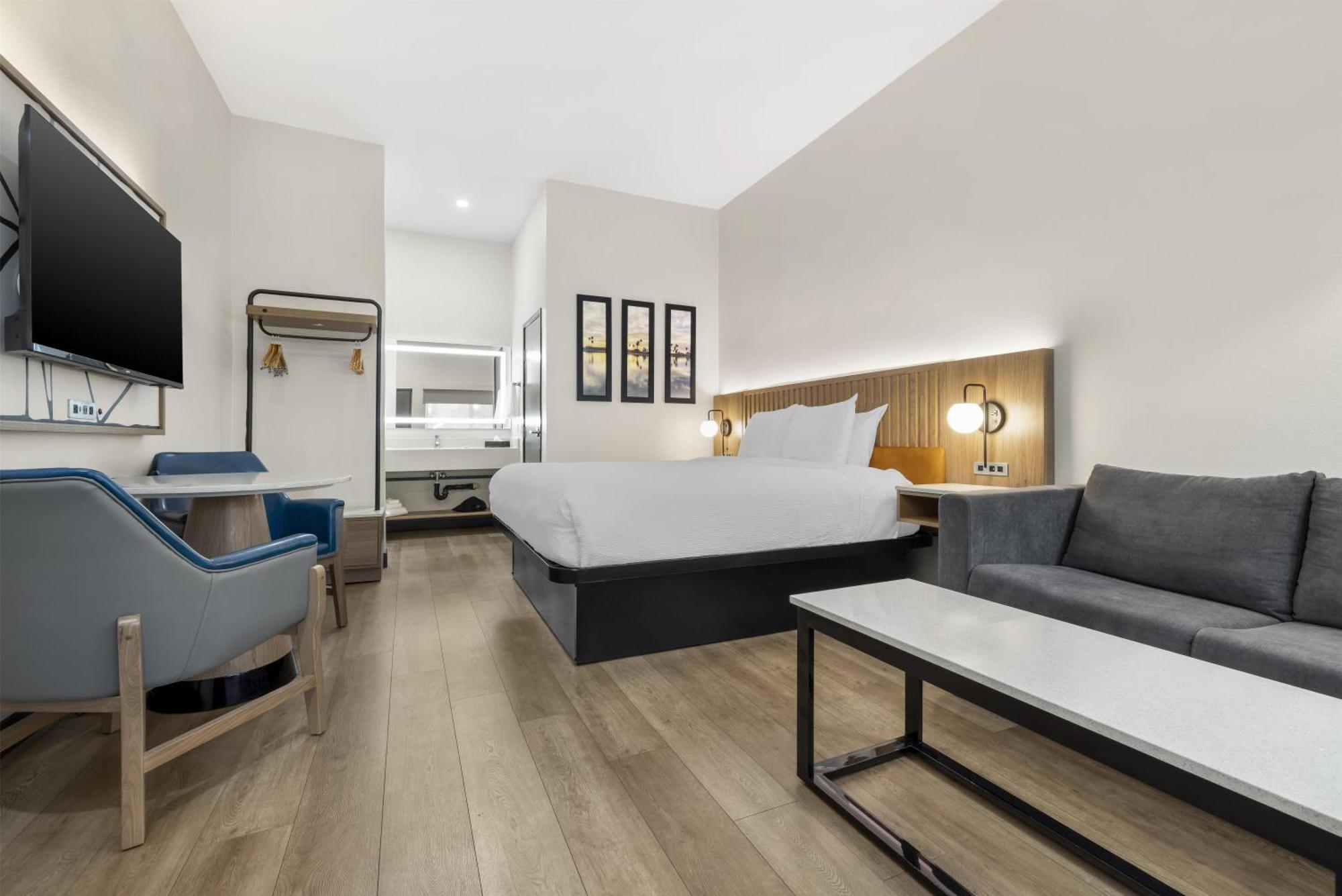 Kamer met Kingsize Bed en Slaapbank - Rookvrij