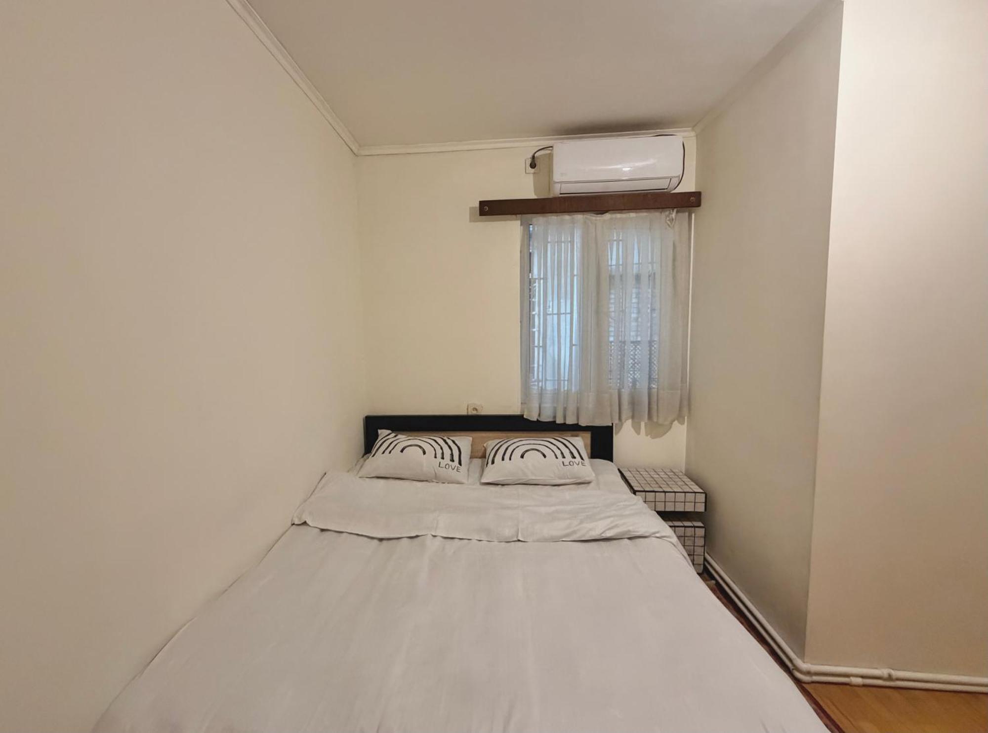 Double or Twin Room with Private Bathroom