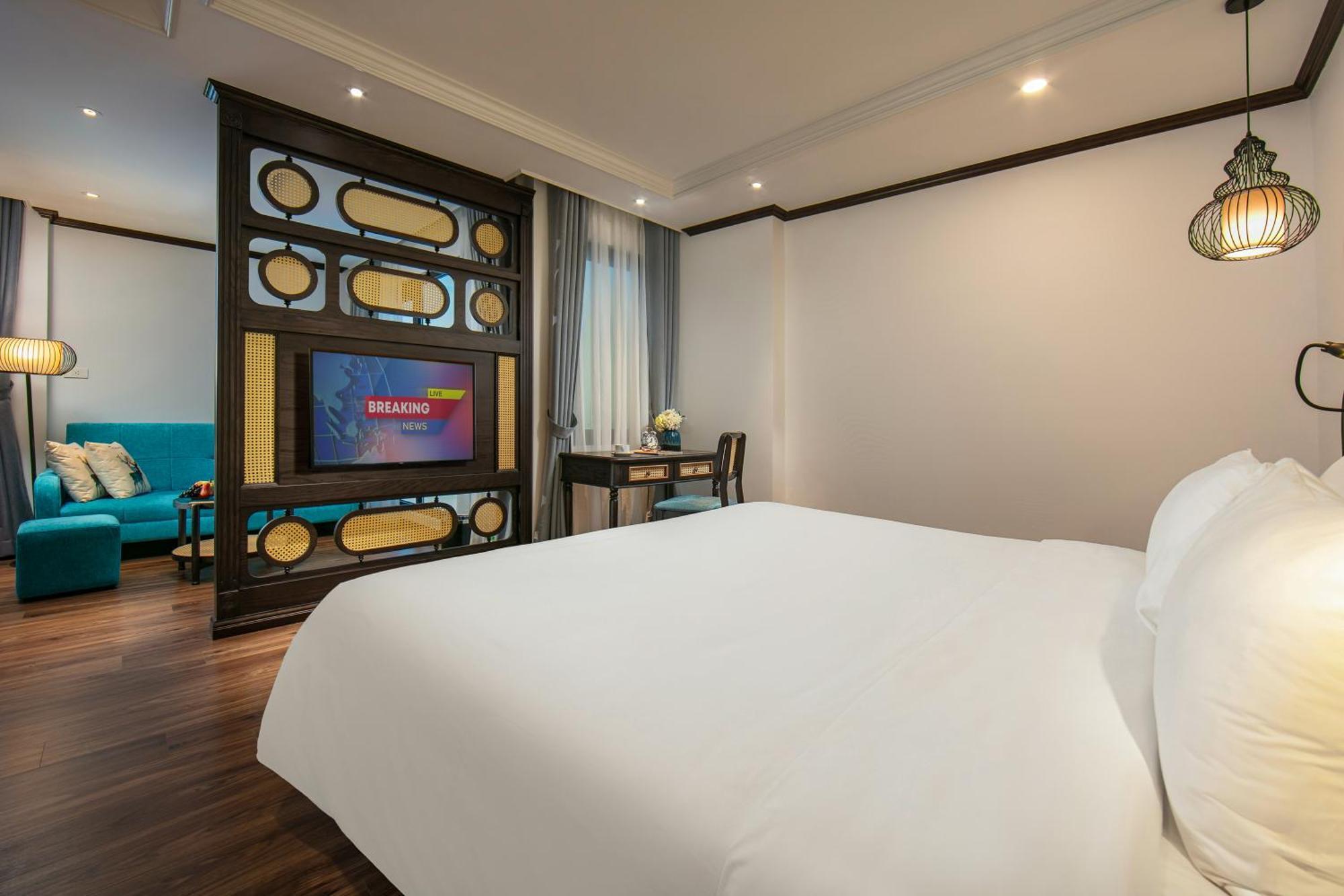 Large Double Room