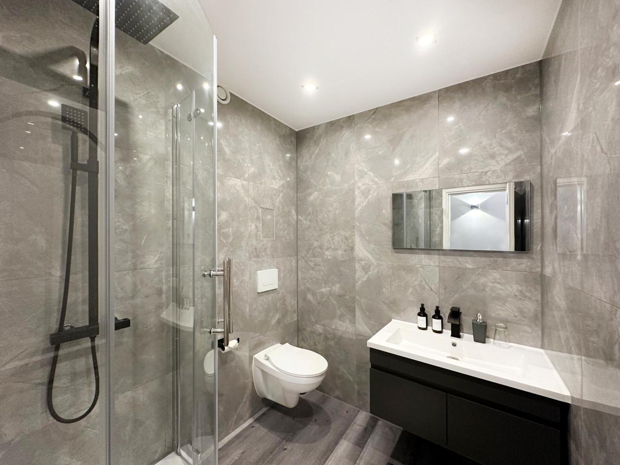 Double Room with Private Bathroom,1758997947:JPEG