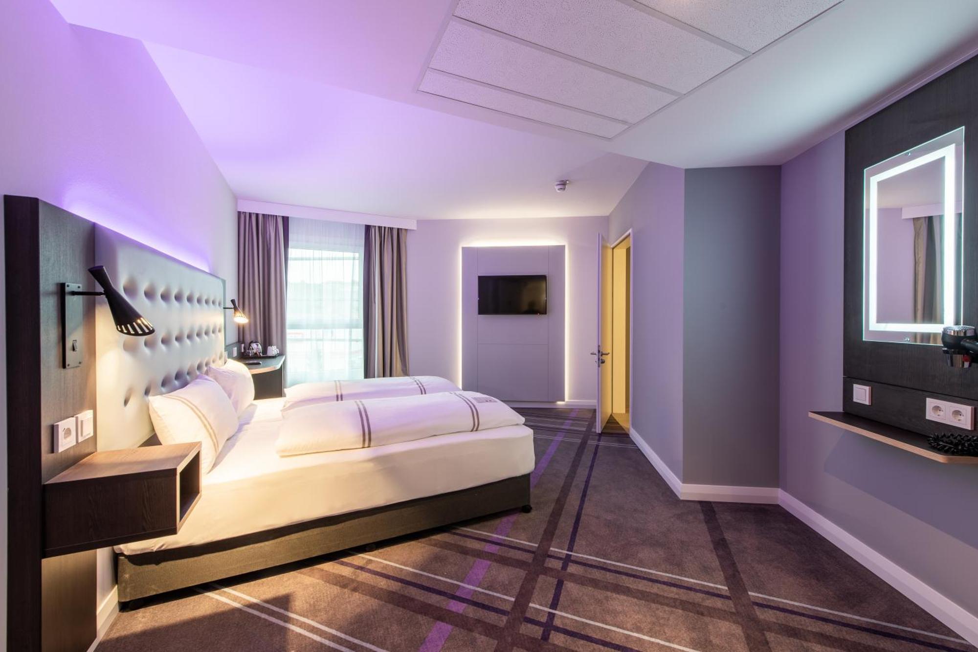 Chambre Double - Accessible aux Personnes à Mobilité Réduite