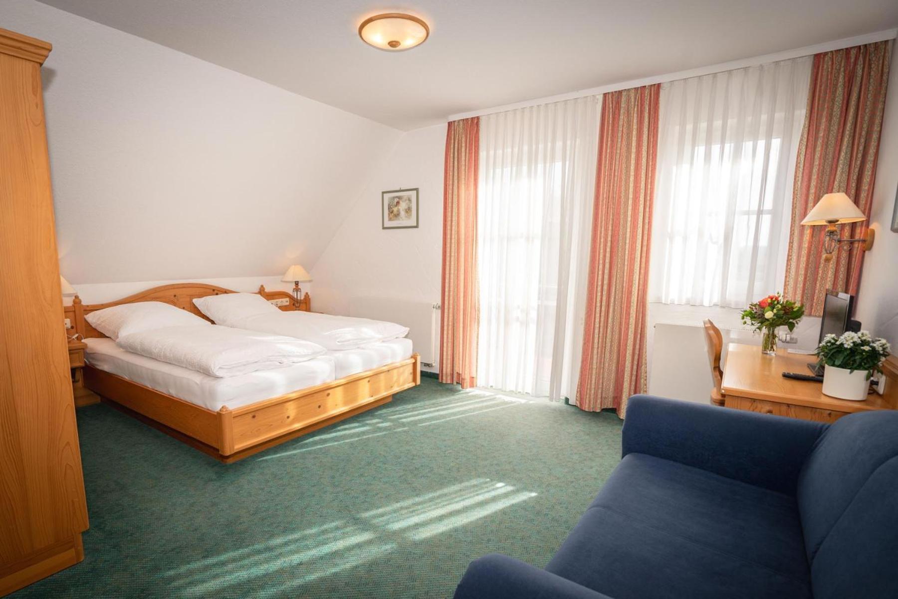 Dreibettzimmer