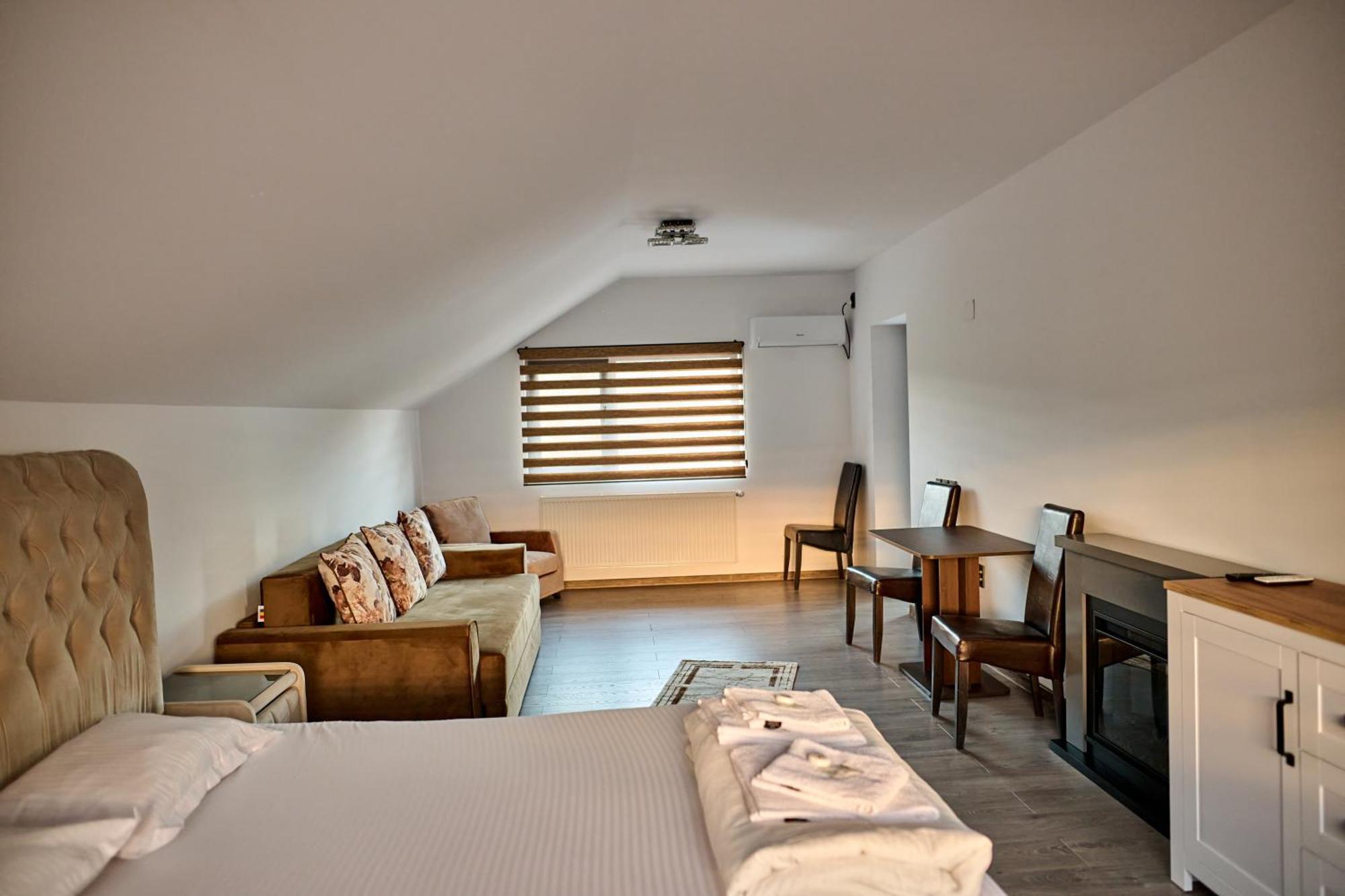 King Room with Garden View