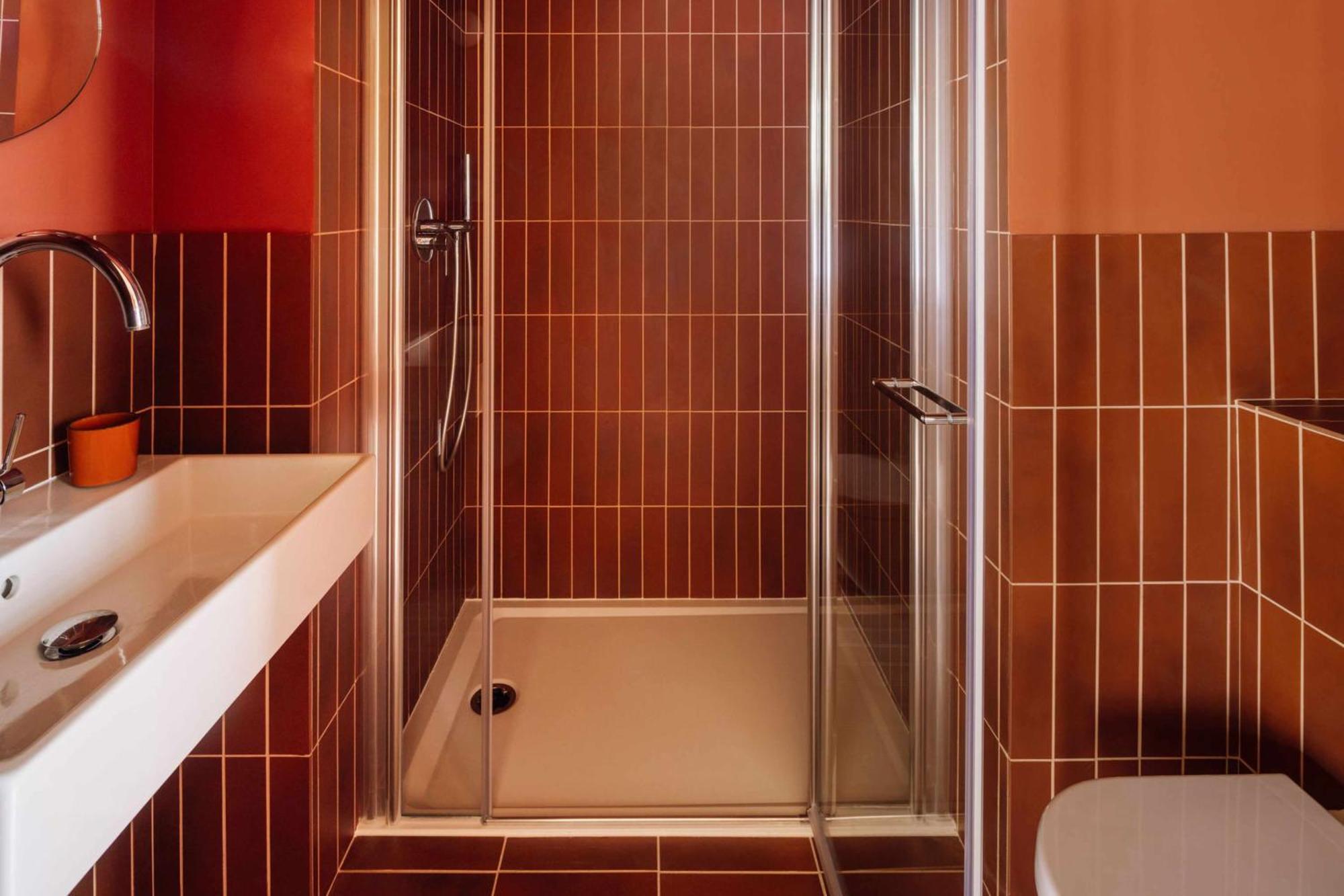 One Bedroom Open Plan Suite,1759874133:JPEG