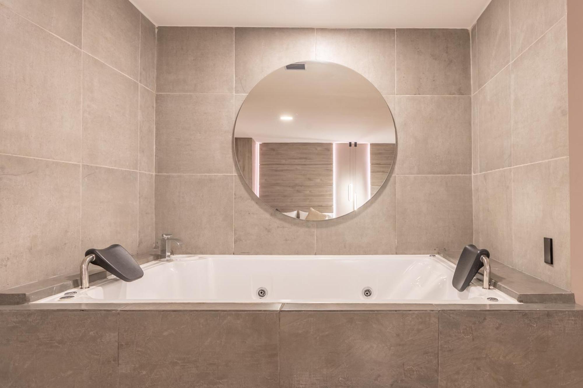 Large Suite