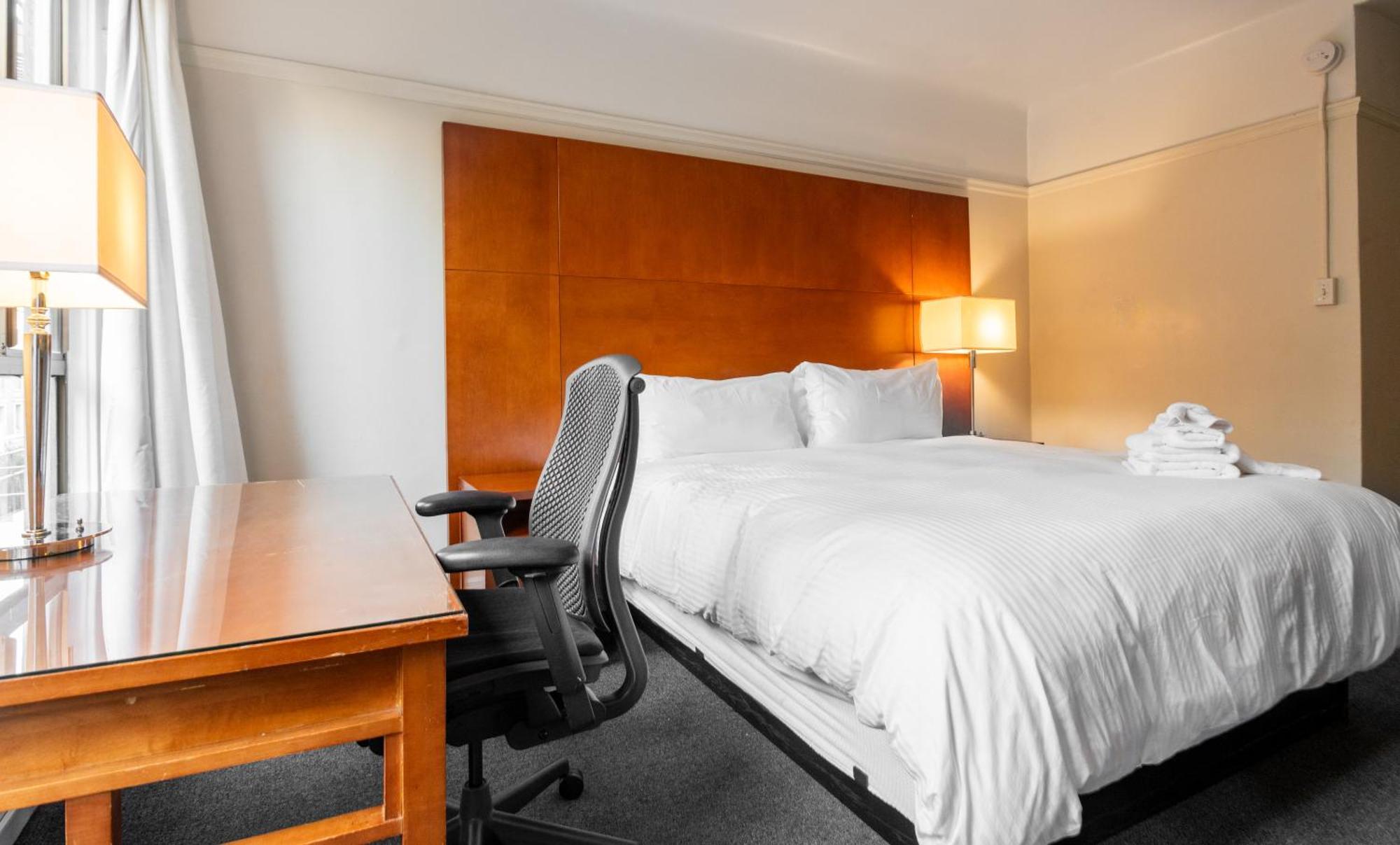 Standard King Room