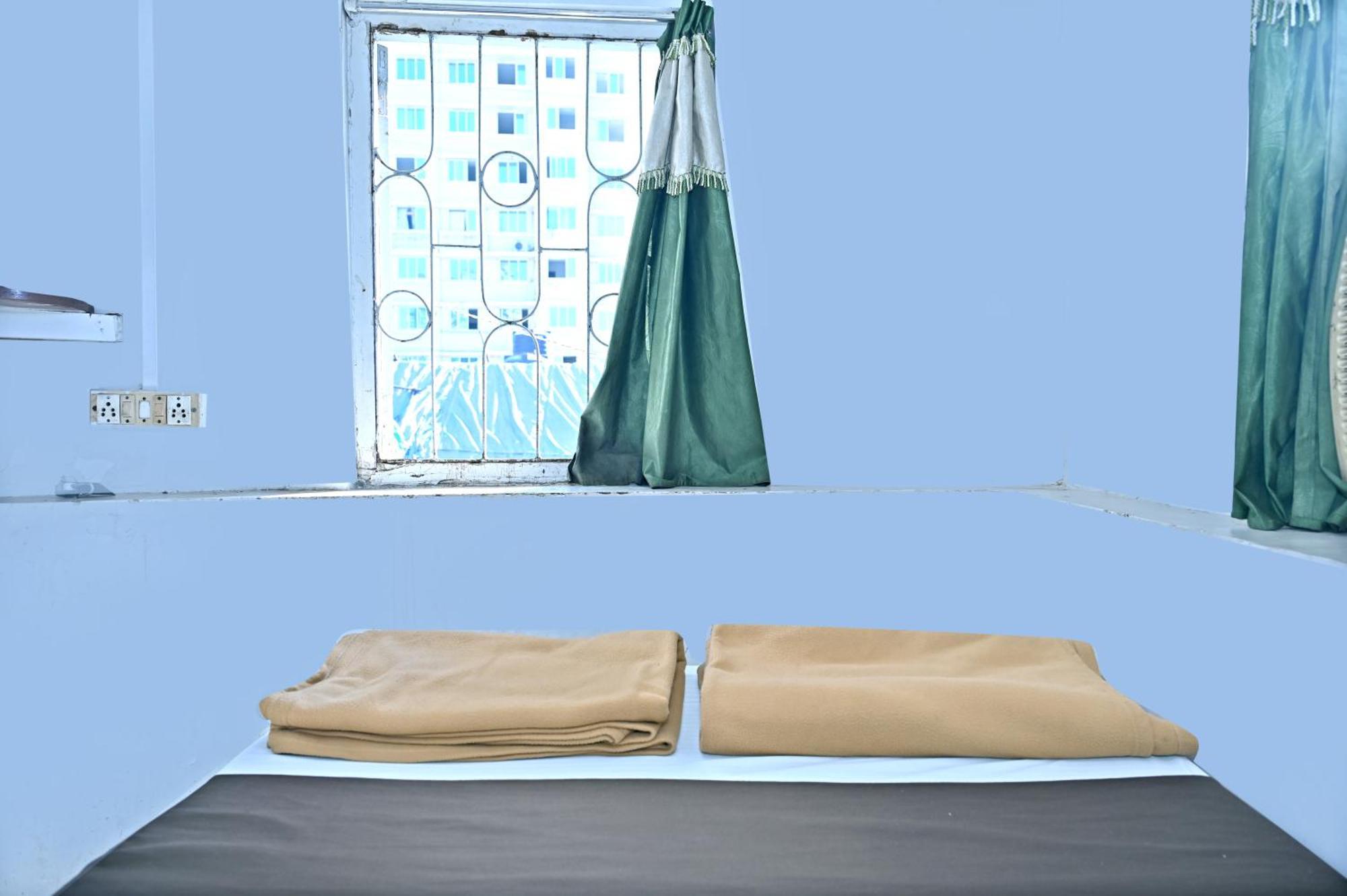 Double Room with Shared Bathroom