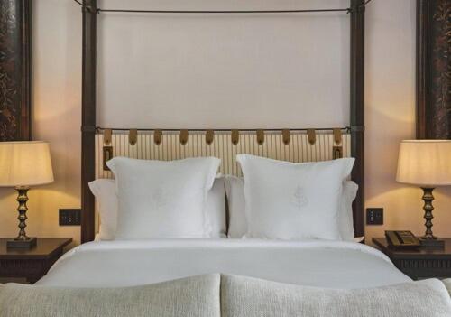 Colonial Room