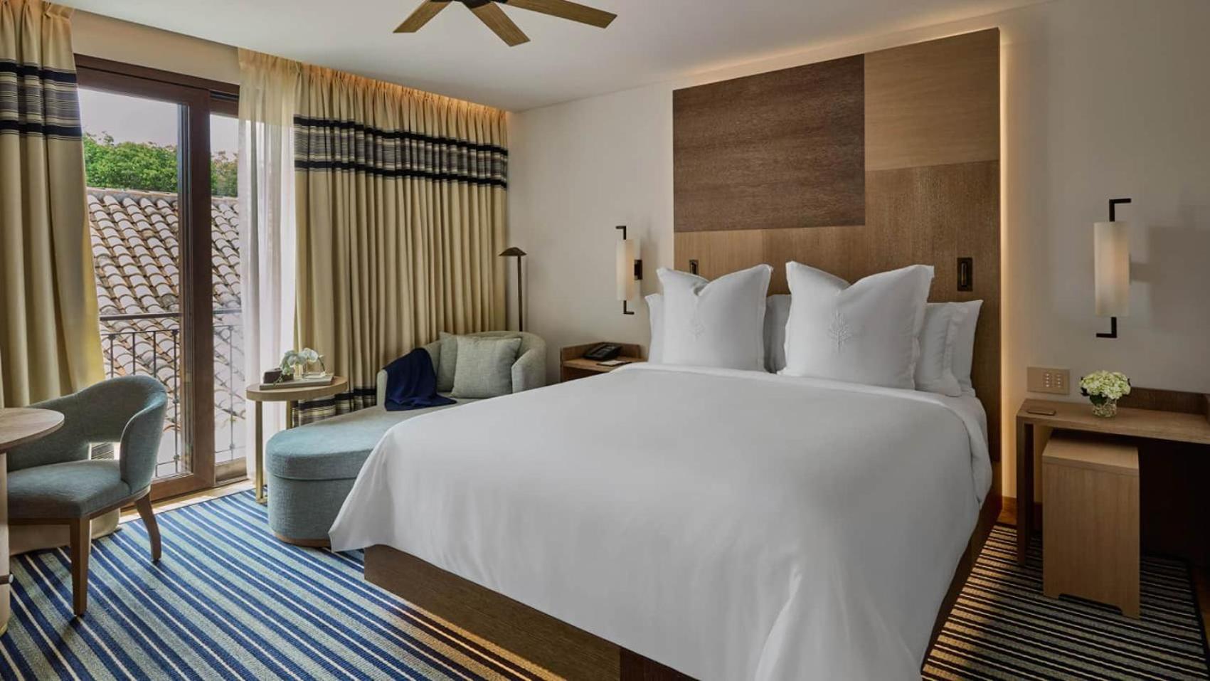 Deluxe Room with Terrace King