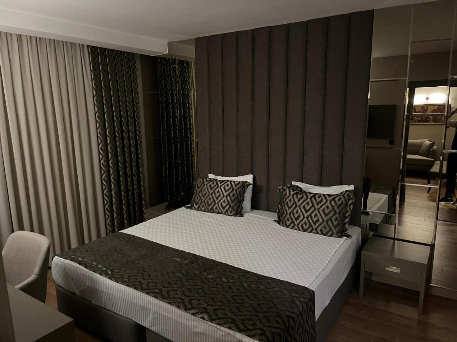 Deluxe Çift Kişilik Oda
