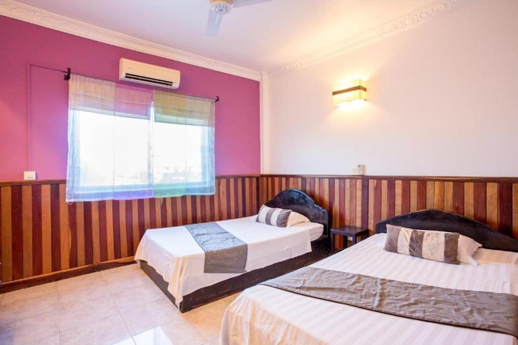 Twin Room