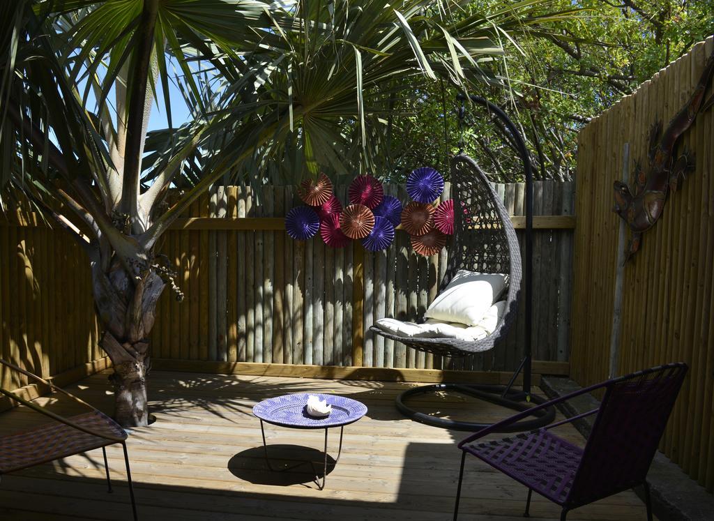 Chambre Lit King-Size avec Balcon - Layana