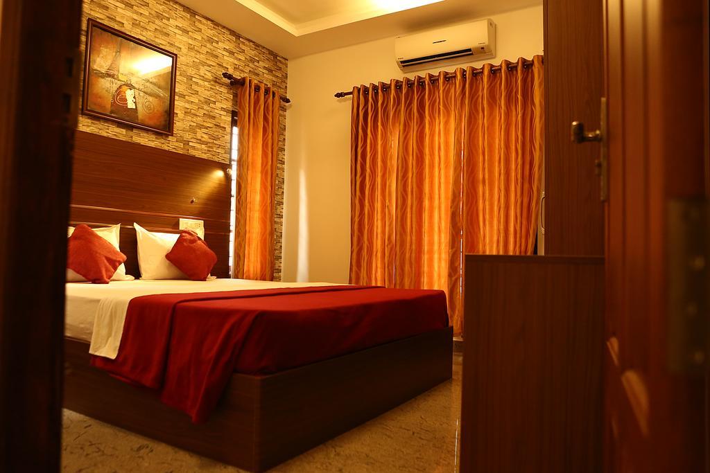 Double or Twin Room with Balcony