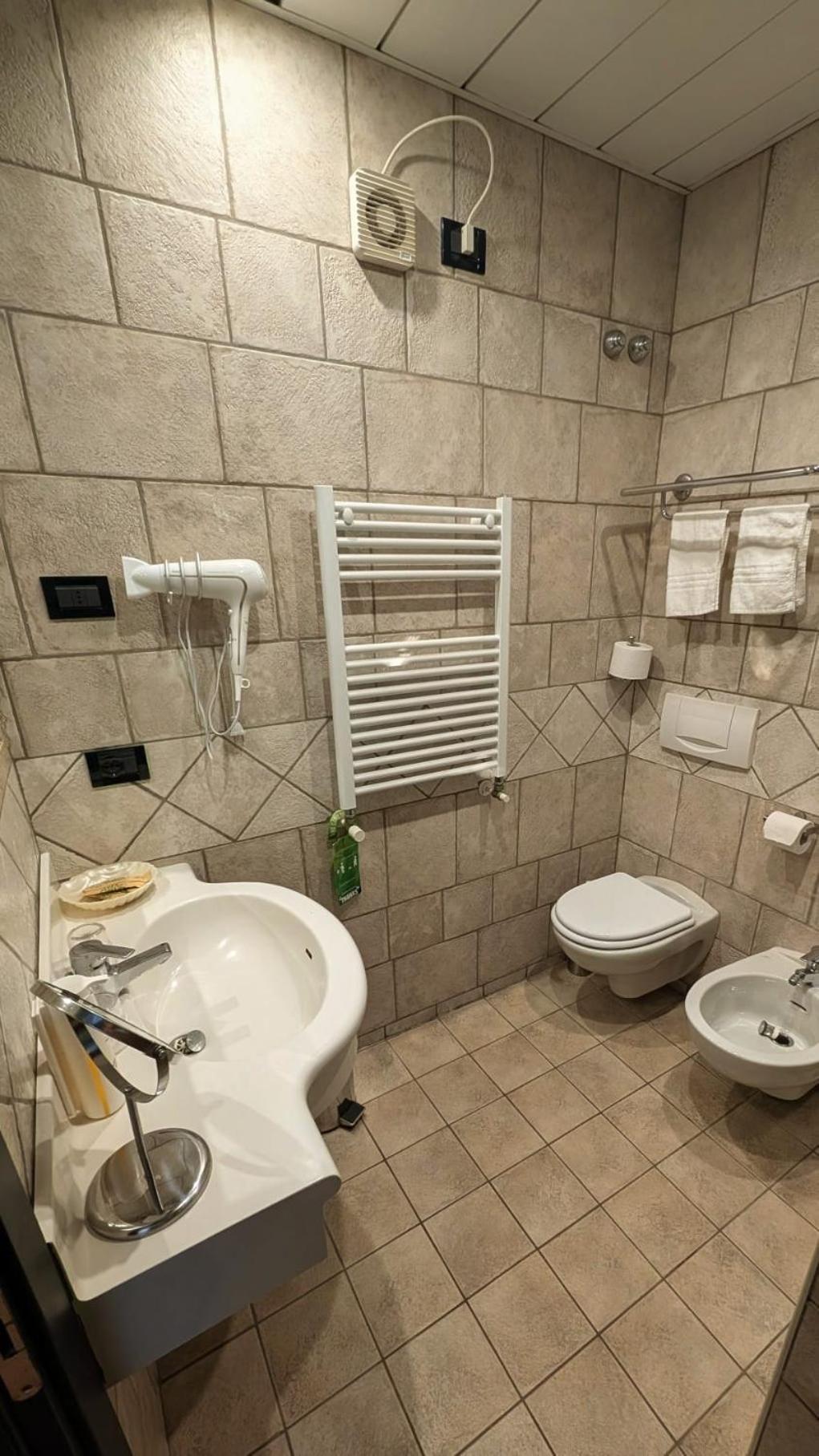 Chambre Double ou Lits Jumeaux