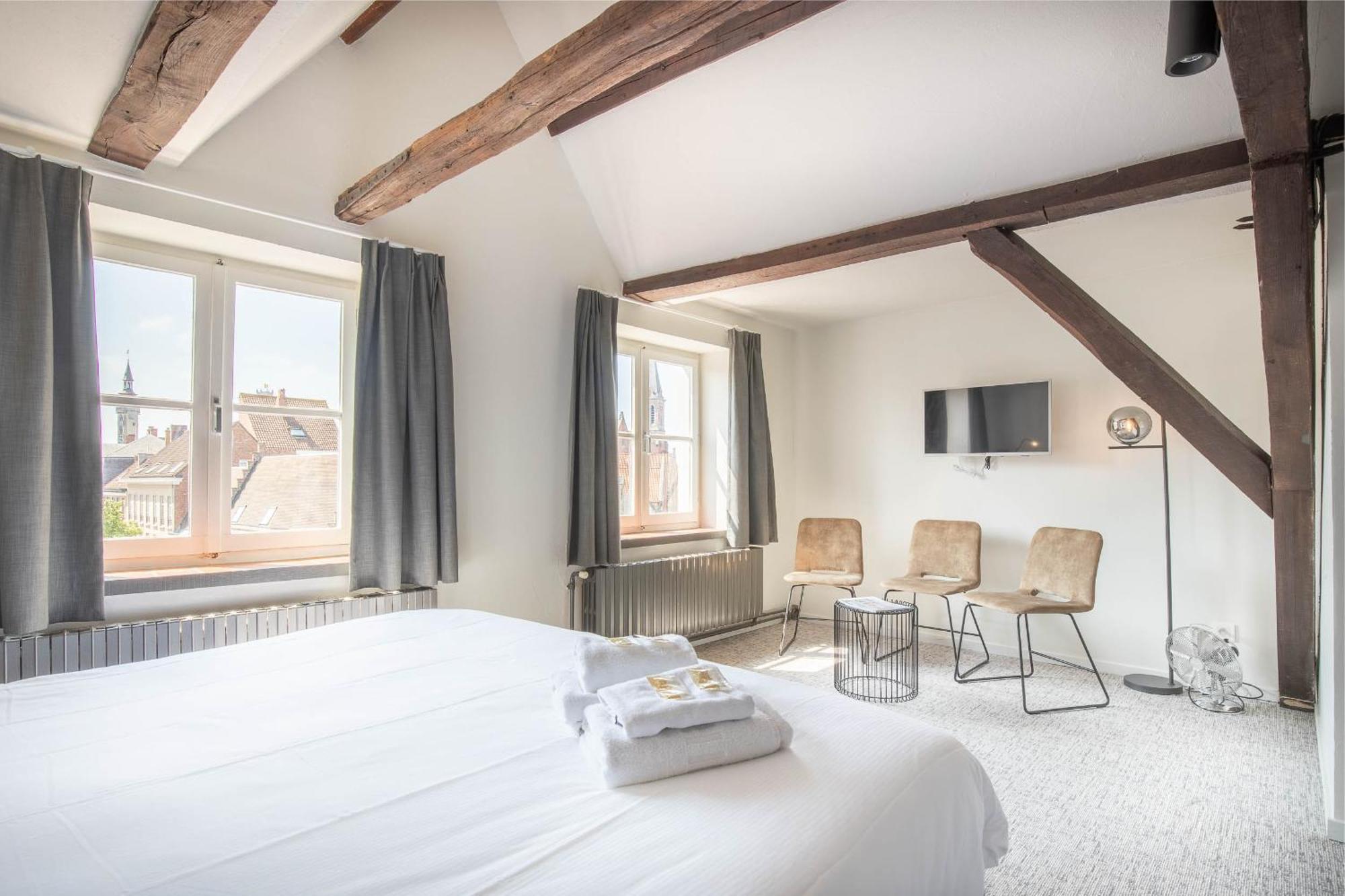 Triple Room Canal View