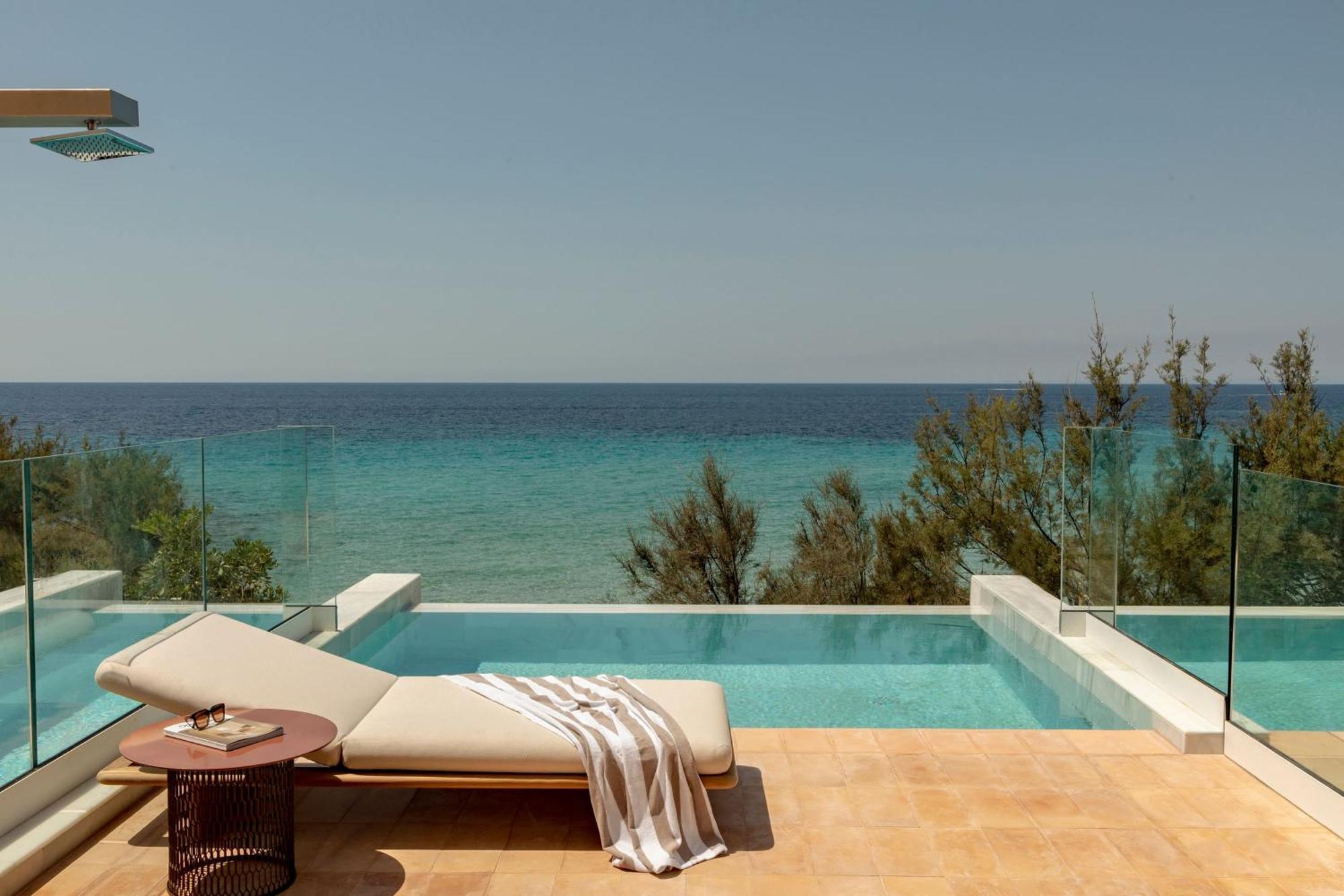 Suite Principal con piscina privada y vistas al mar