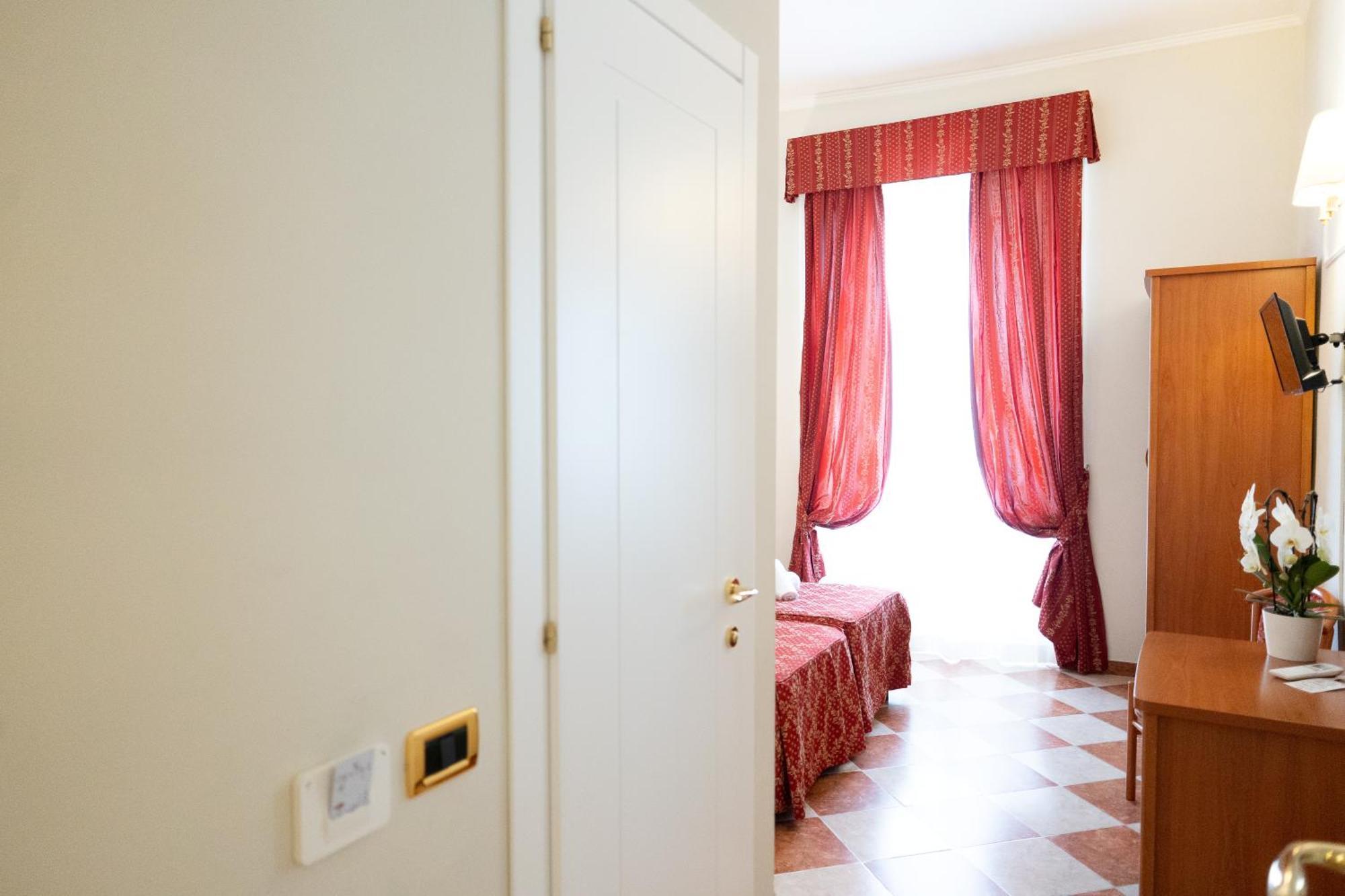 Chambre Double ou Lits Jumeaux