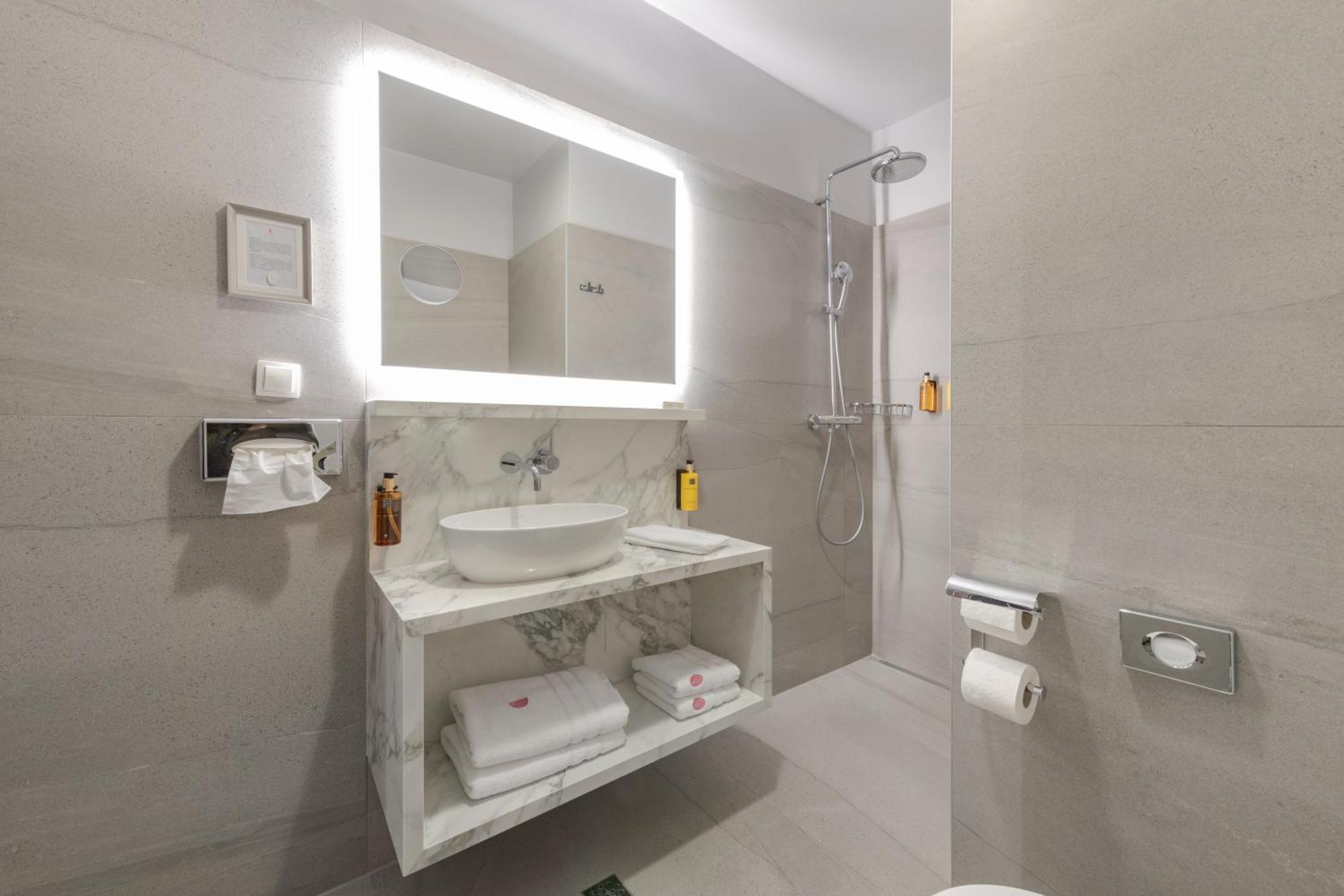 Standard Double or Twin Room