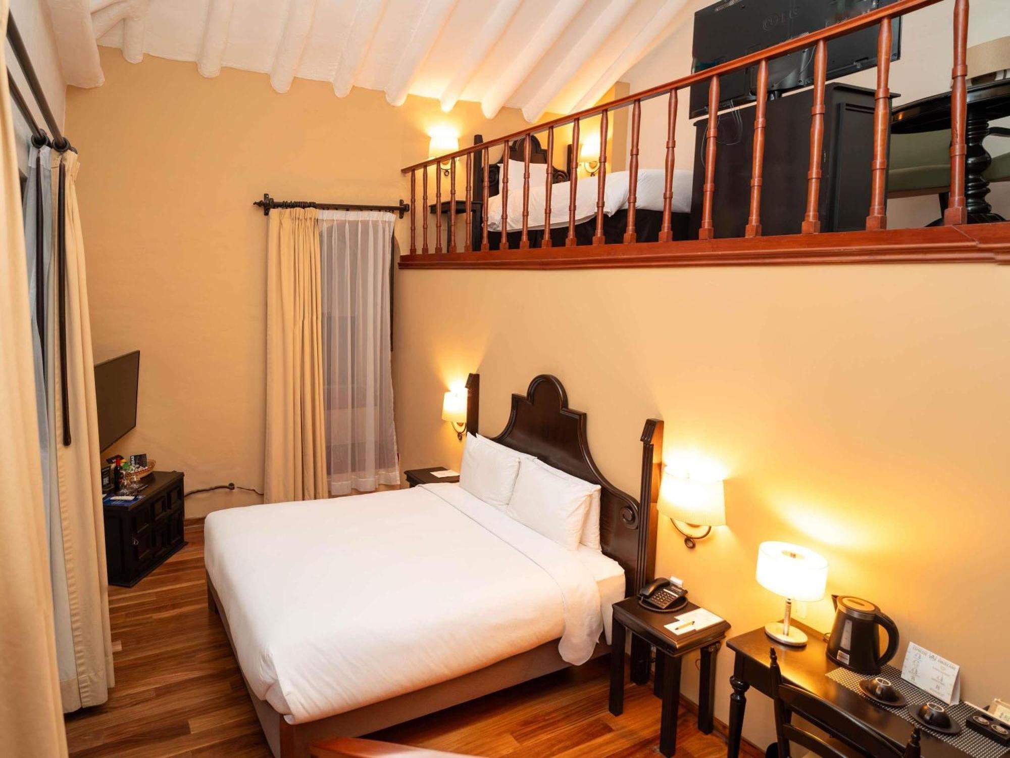 Colonial Family Duplex Room,1770865936:JPEG