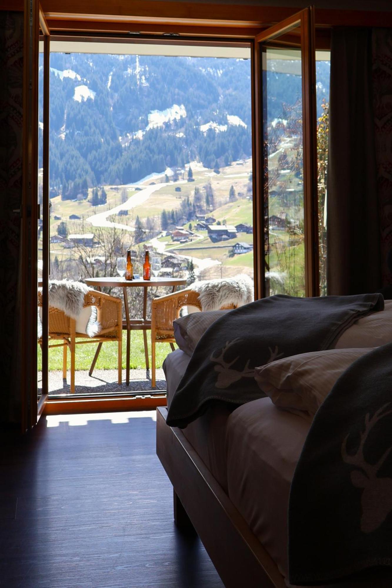Superior Double Room Enzian Eiger view garden access
