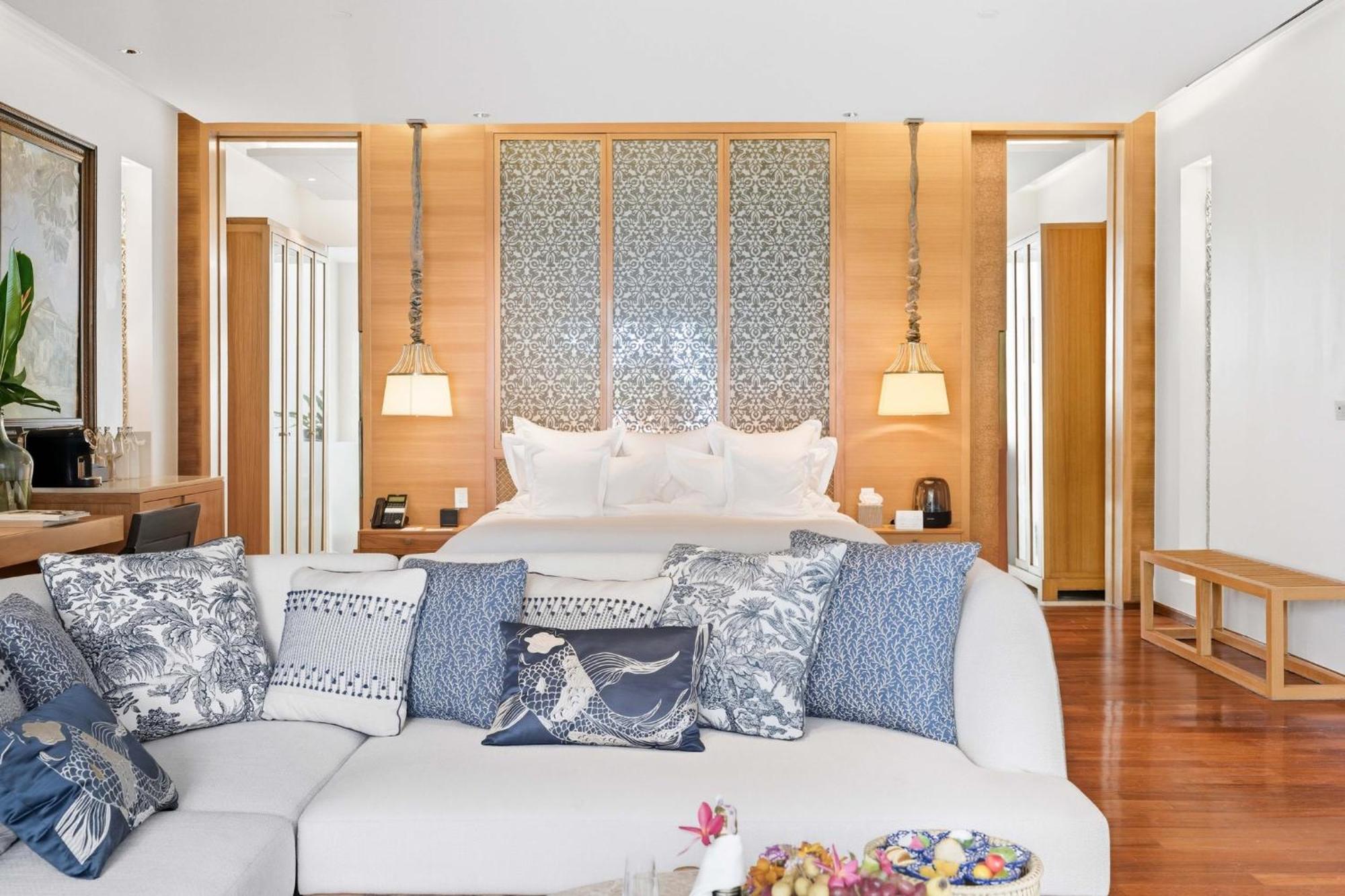 One-Bedroom Villa Beachfront Private Pool