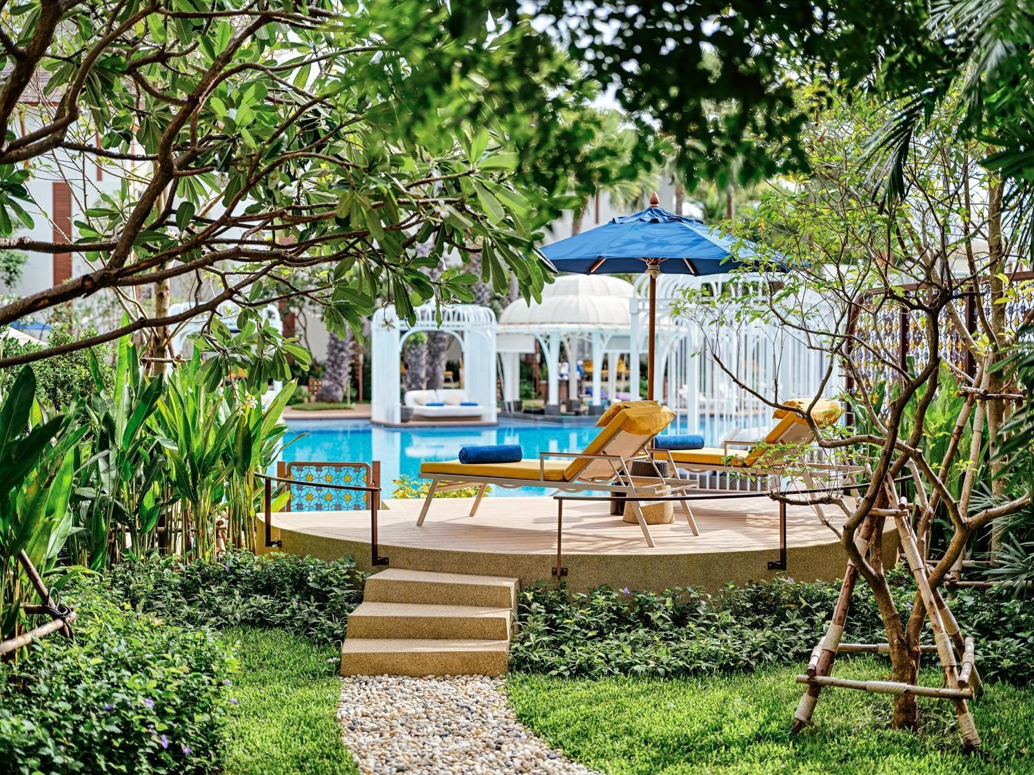 King Suite Private Garden