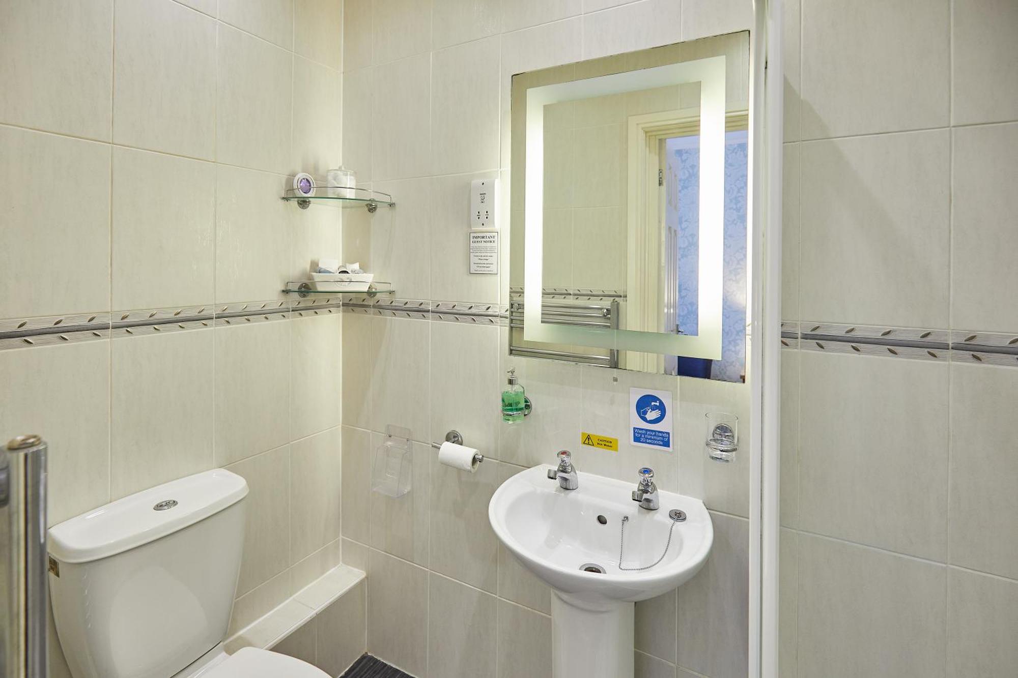 Double Room - First Floor