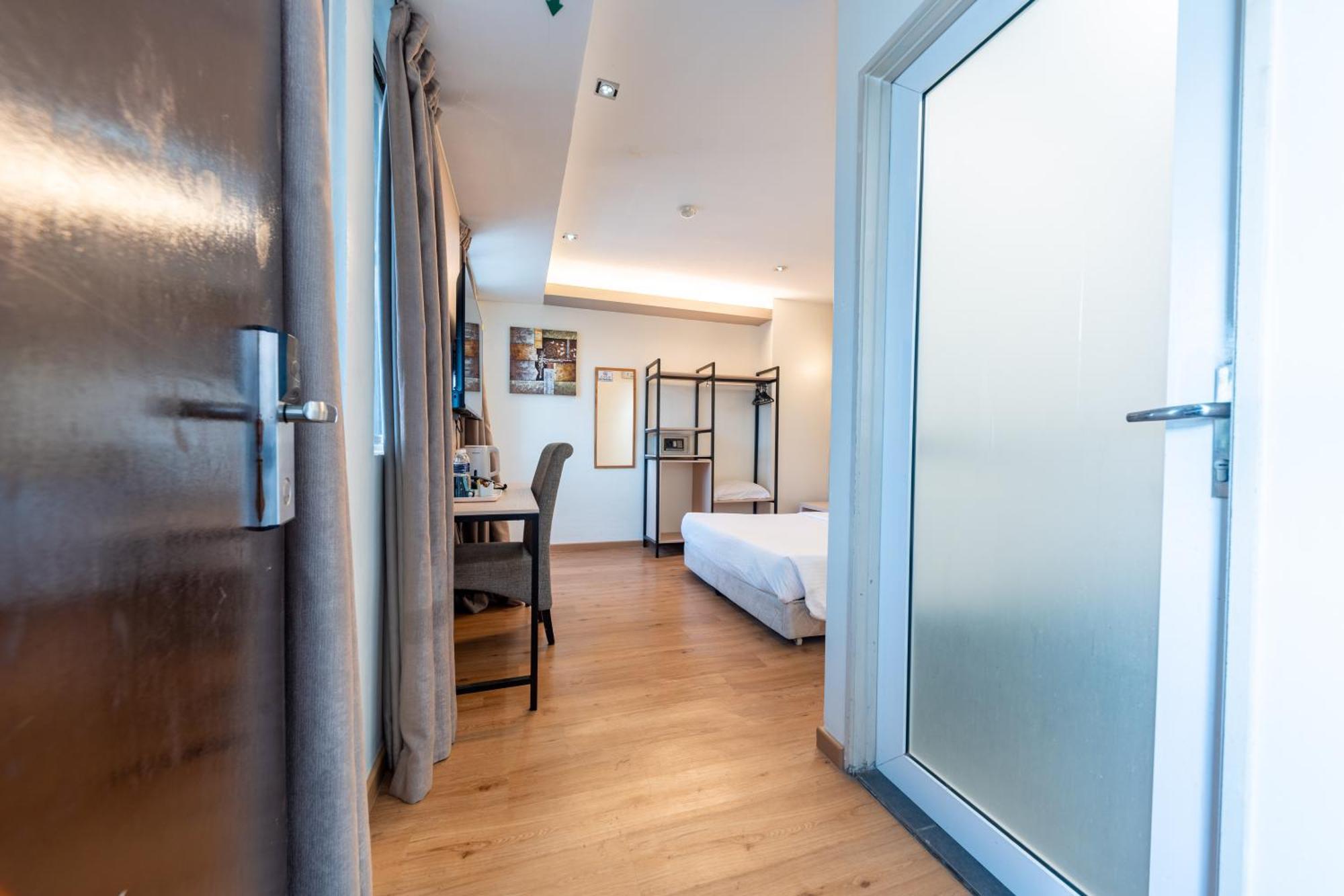 Superior Queen Room