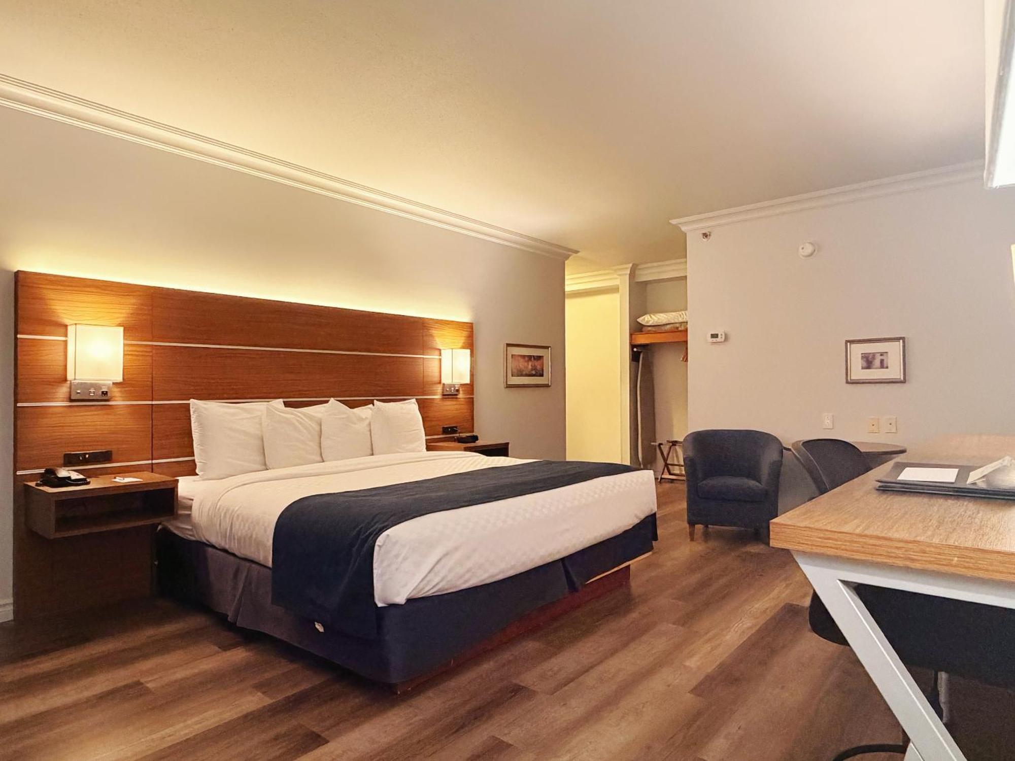 Privilege King Room - Exterior View