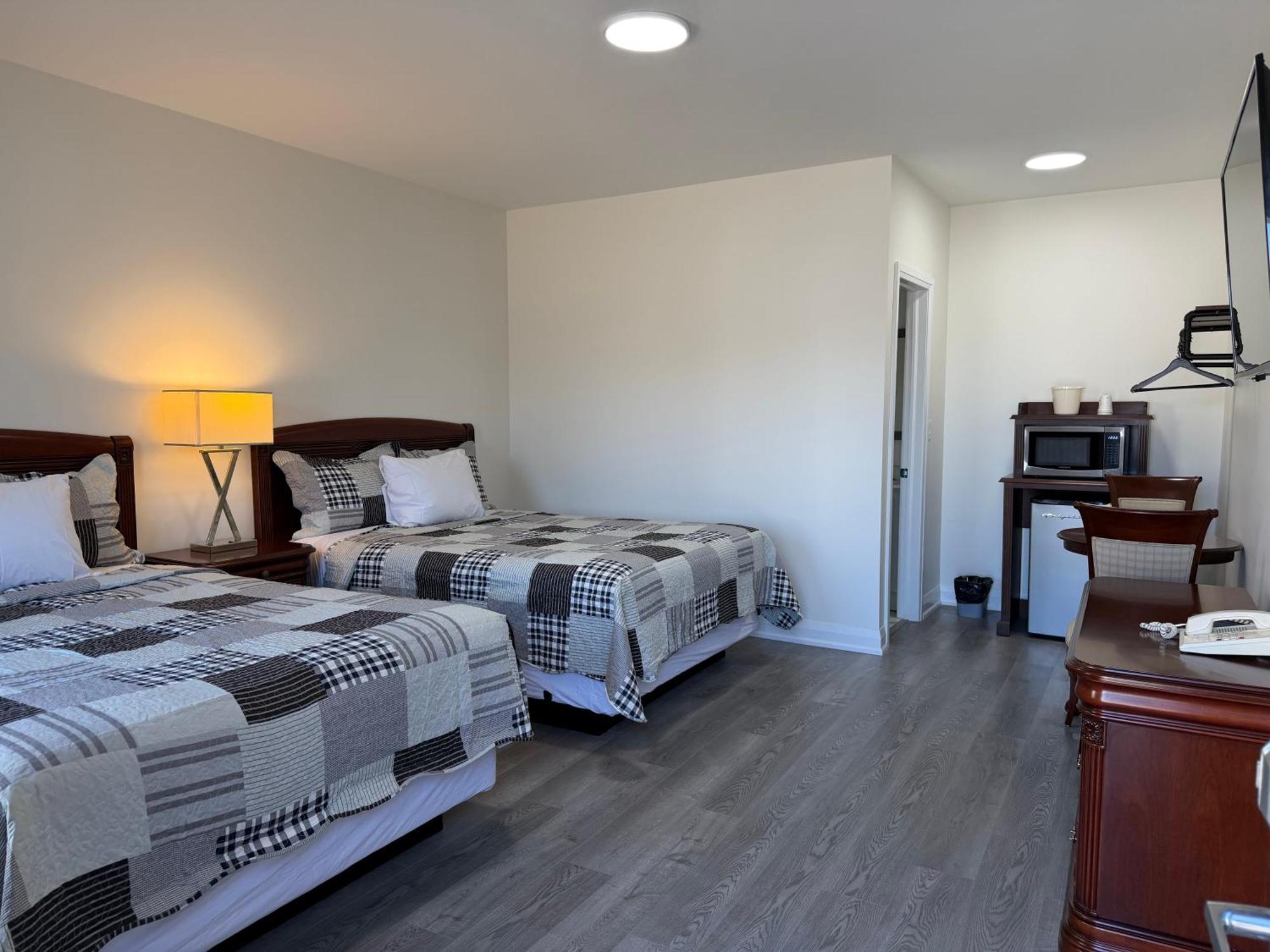 Queen Room with Two Queen Beds