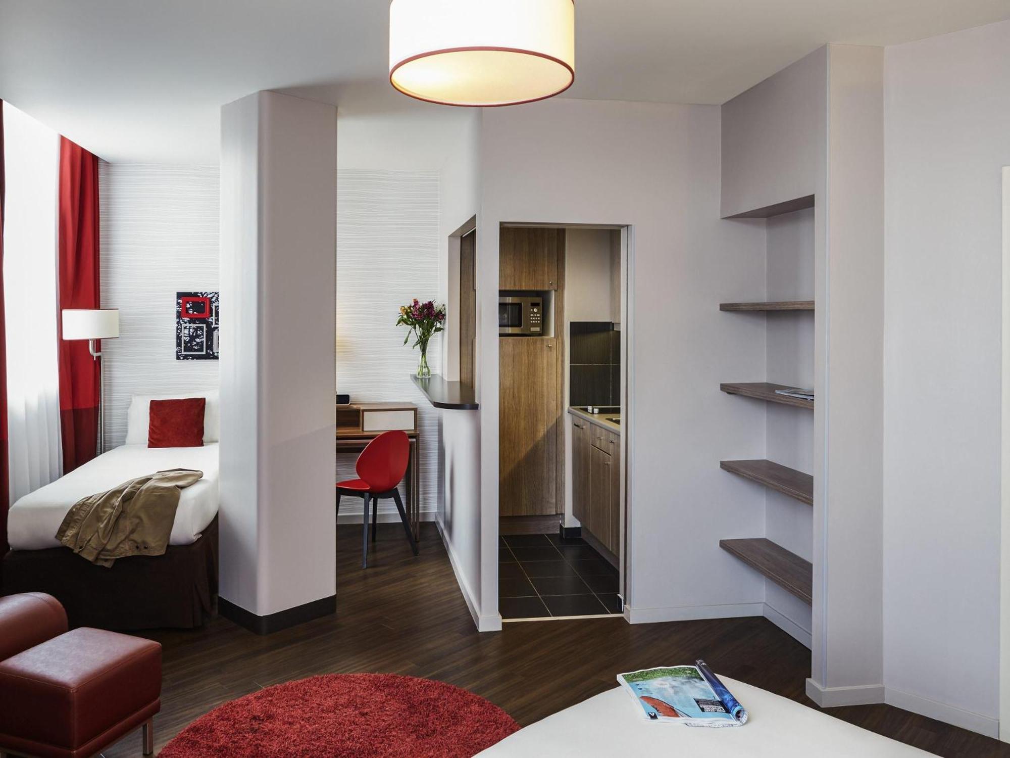 Apartment Three Single Beds