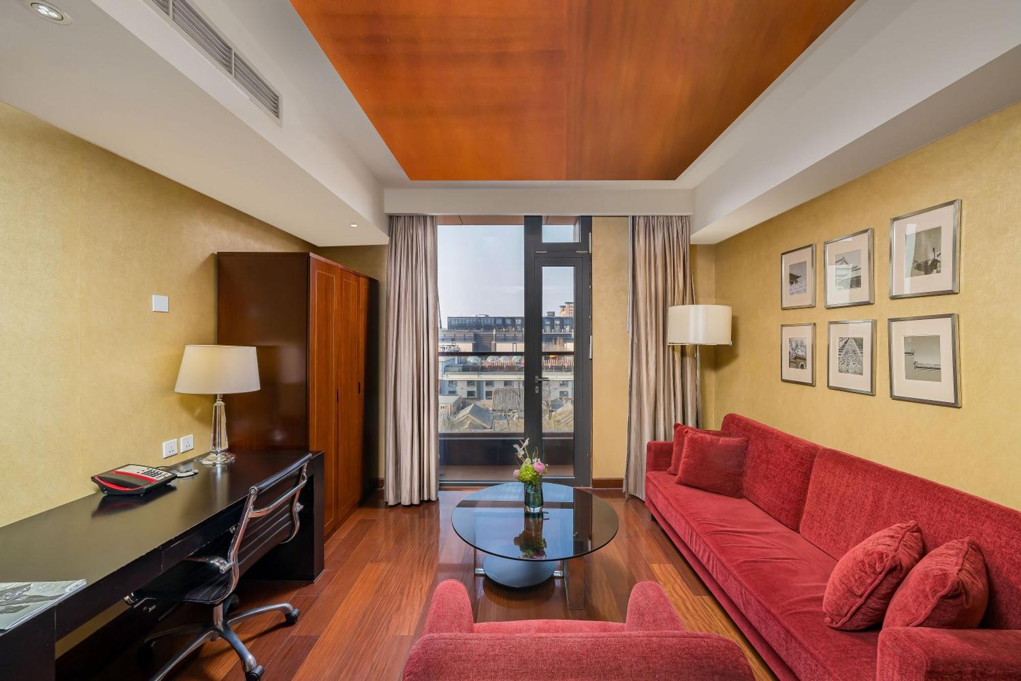 Family Exclusive | One-Bedroom Apartment - King Bed + Sofa Bed