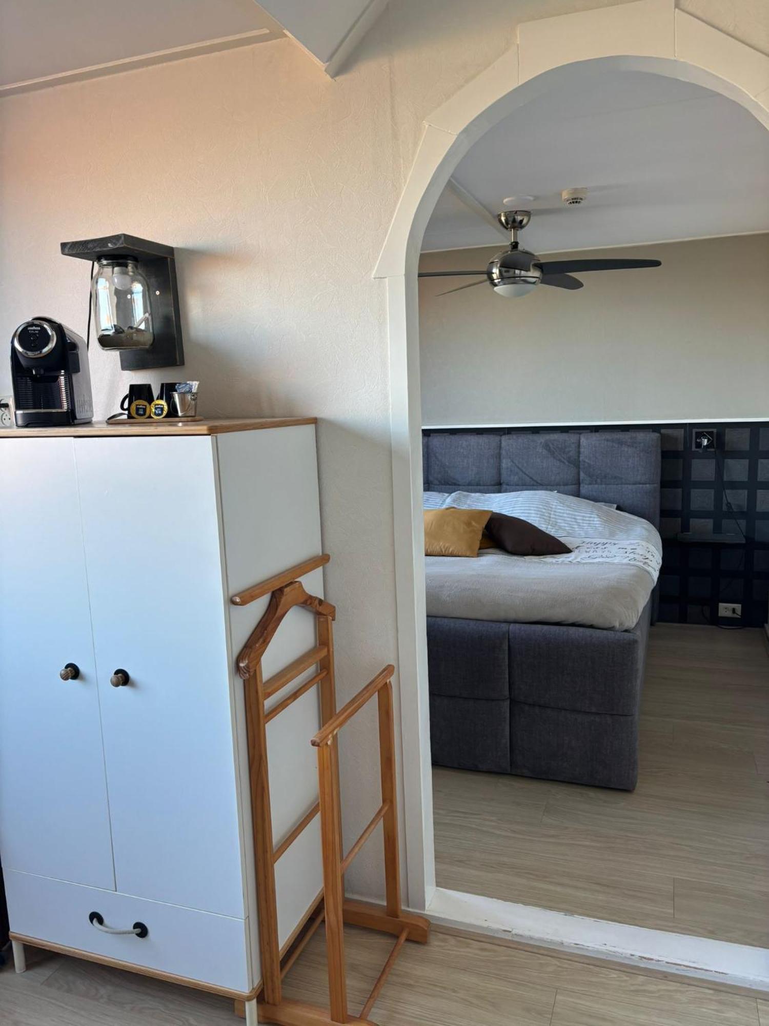 Twin Room Bathroom