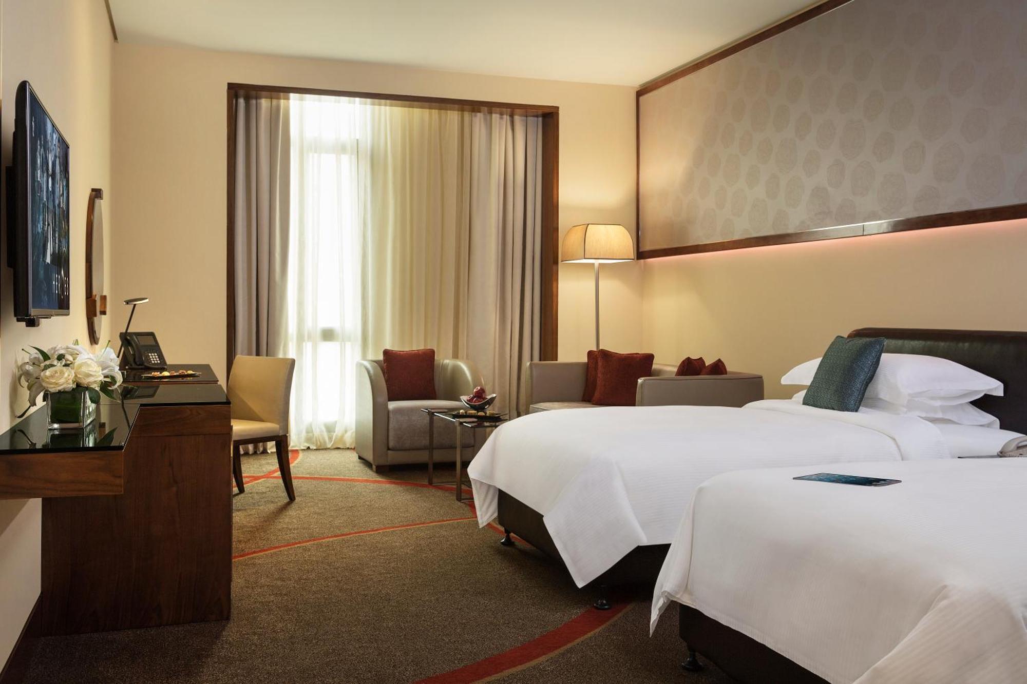 Spacious Guest Room - Twin Beds,1765398898:JPEG