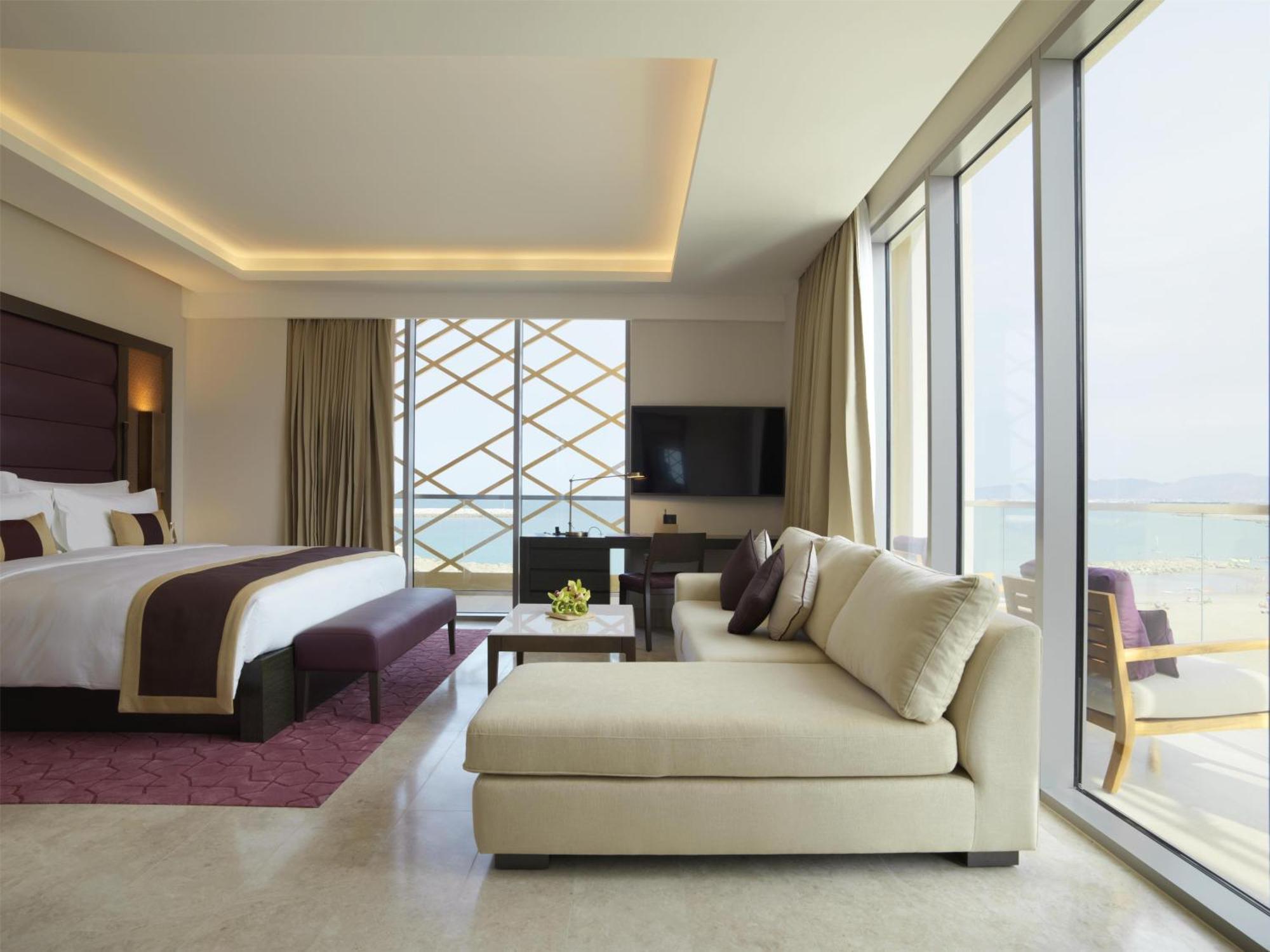 Grand Deluxe Sea View King