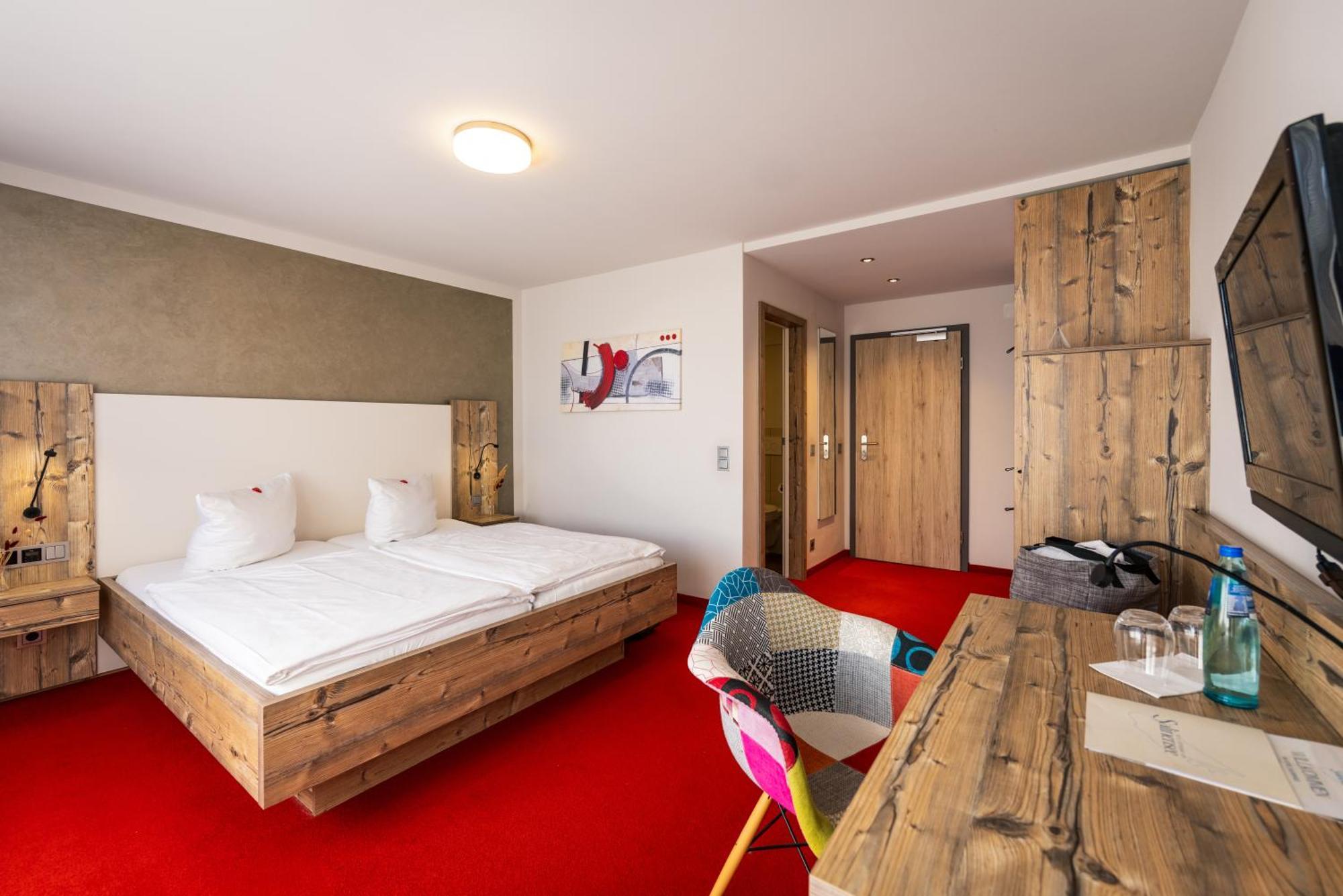 Doppelzimmer mit Balkon