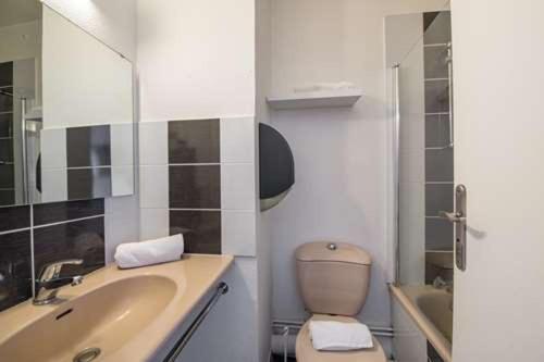Tweepersoonskamer met 2 Aparte Bedden