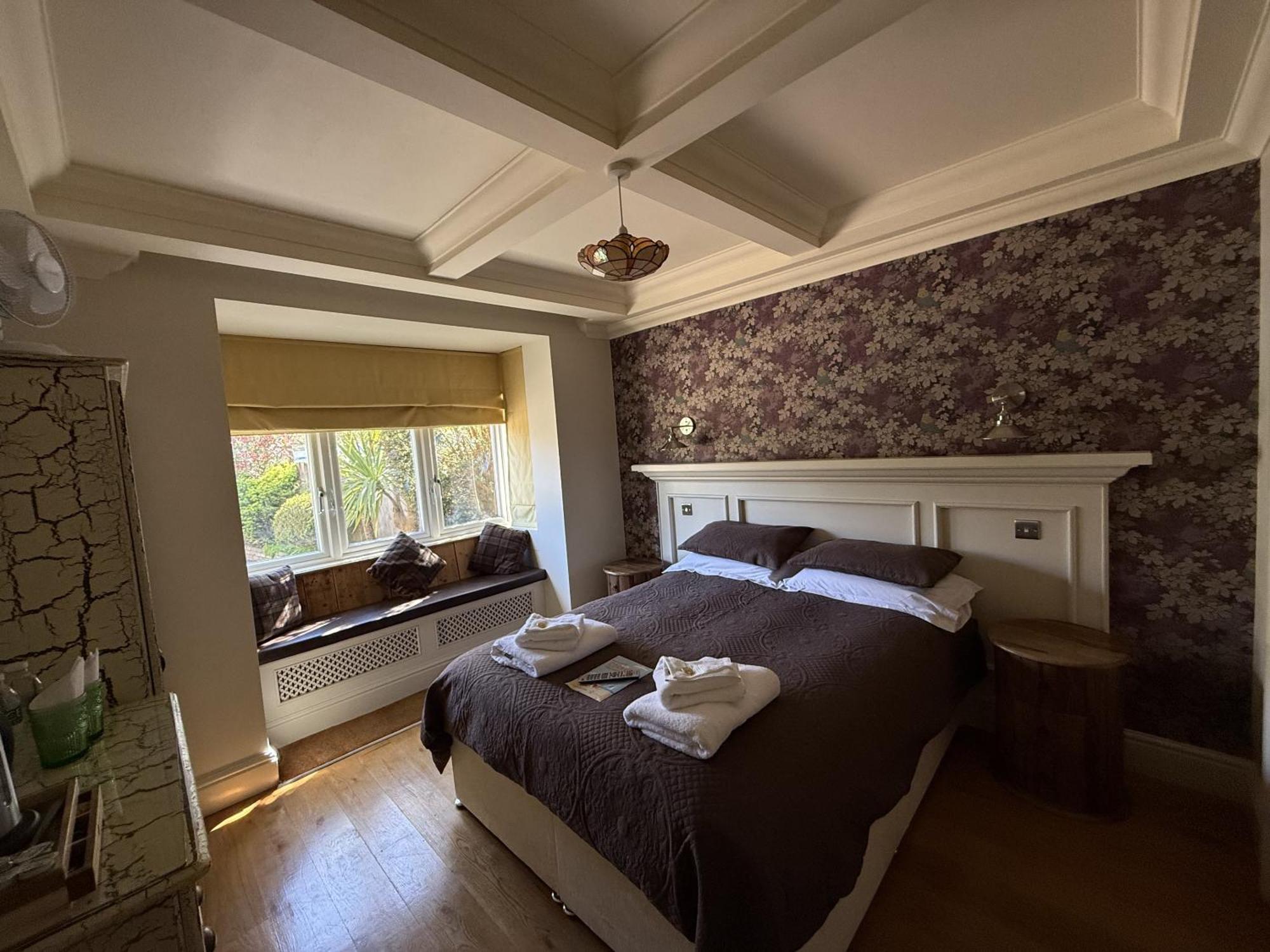Double or Twin Room with Private Bathroom,1765763070:JPEG